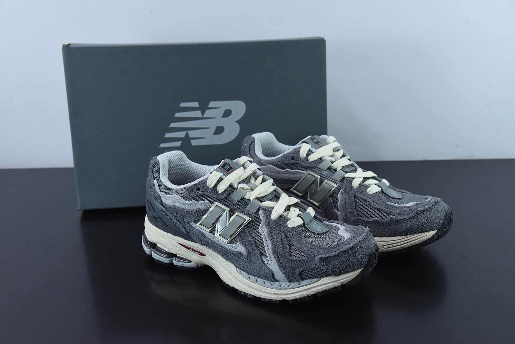 新百伦New balance M1906Dv2Protection Pack系列解构翻毛碳灰水泥灰复古老爹风休闲运动慢跑鞋纯原版本 货号： M1906DA