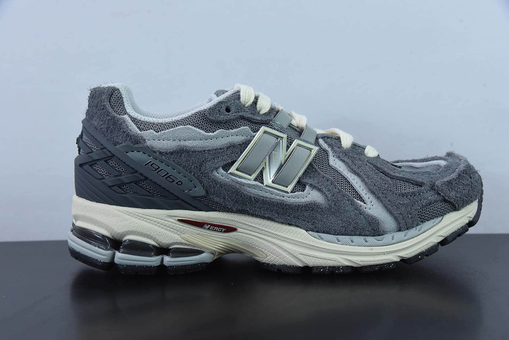 新百伦New balance M1906Dv2Protection Pack系列解构翻毛碳灰水泥灰复古老爹风休闲运动慢跑鞋纯原版本 货号： M1906DA