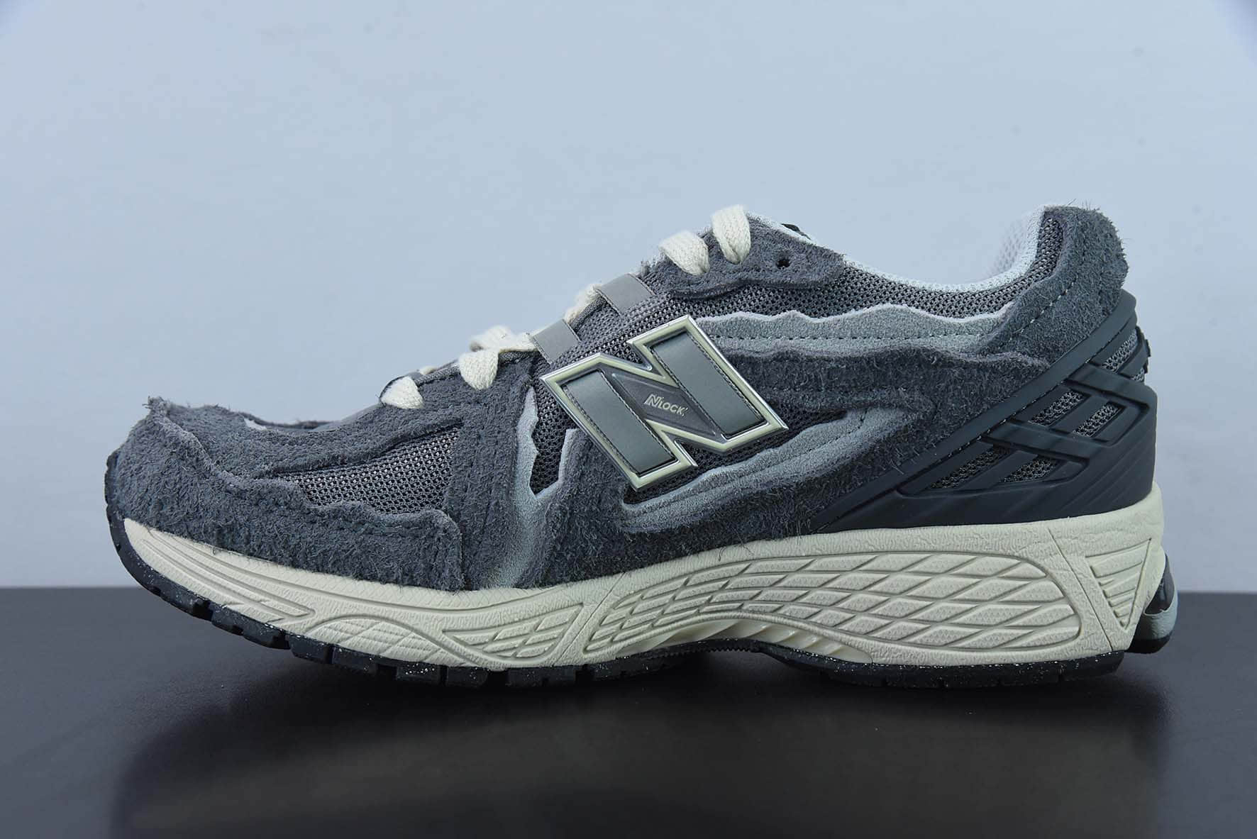 新百伦New balance M1906Dv2Protection Pack系列解构翻毛碳灰水泥灰复古老爹风休闲运动慢跑鞋纯原版本 货号： M1906DA