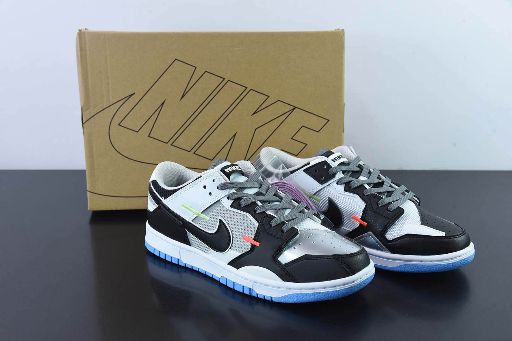 耐克Nike SB Dunk Scrap LowMismatch红蓝鸳鸯拼接缝合扣篮系列低帮板鞋纯原版本 货号：DN5381-001