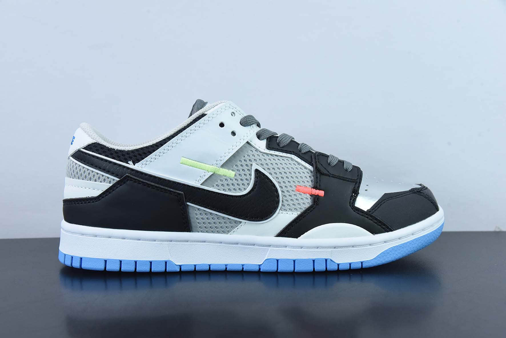 耐克Nike SB Dunk Scrap LowMismatch红蓝鸳鸯拼接缝合扣篮系列低帮板鞋纯原版本 货号：DN5381-001