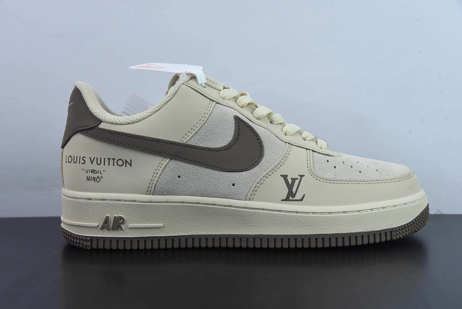 耐克NIke Air Force 1 AF1卡其棕 LV印花空军一号低帮休闲板鞋纯原版本 货号：BS6055-301