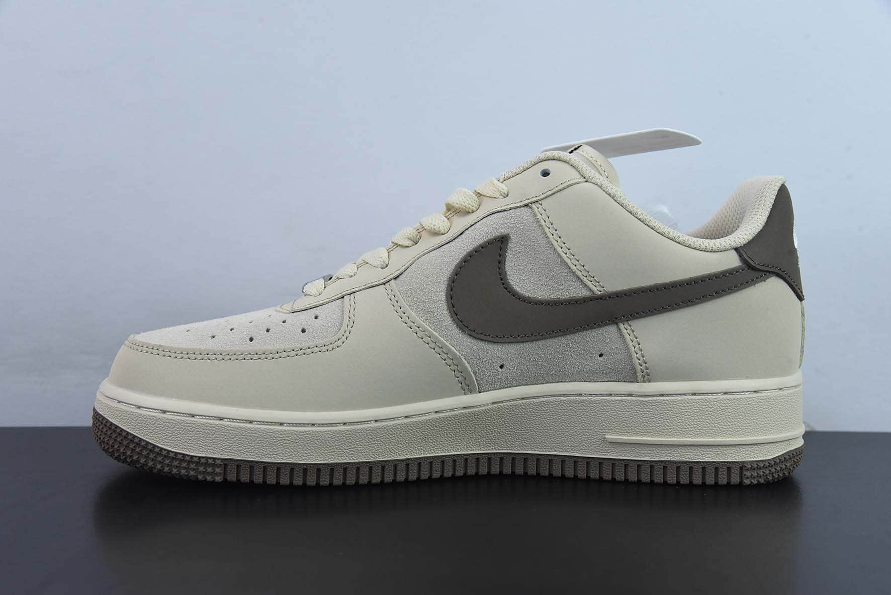 耐克NIke Air Force 1 AF1卡其棕 LV印花空军一号低帮休闲板鞋纯原版本 货号：BS6055-301