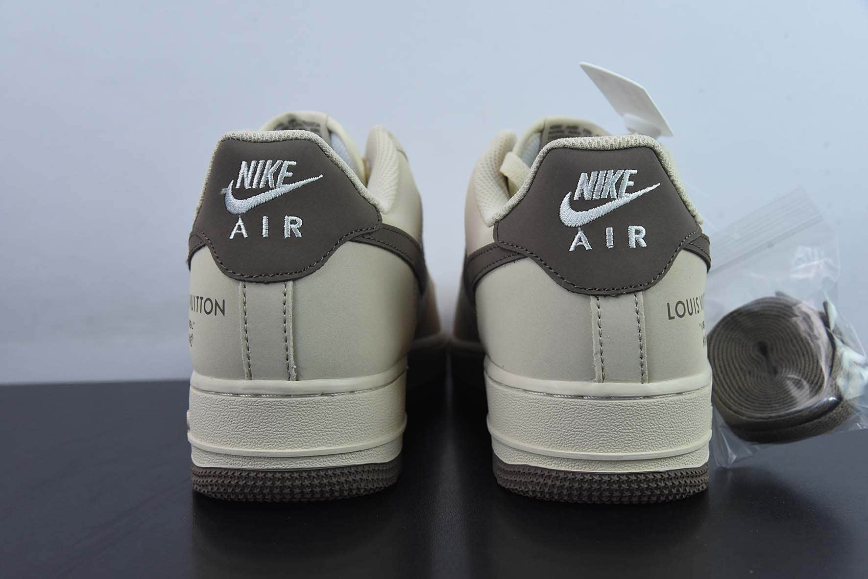 耐克NIke Air Force 1 AF1卡其棕 LV印花空军一号低帮休闲板鞋纯原版本 货号：BS6055-301