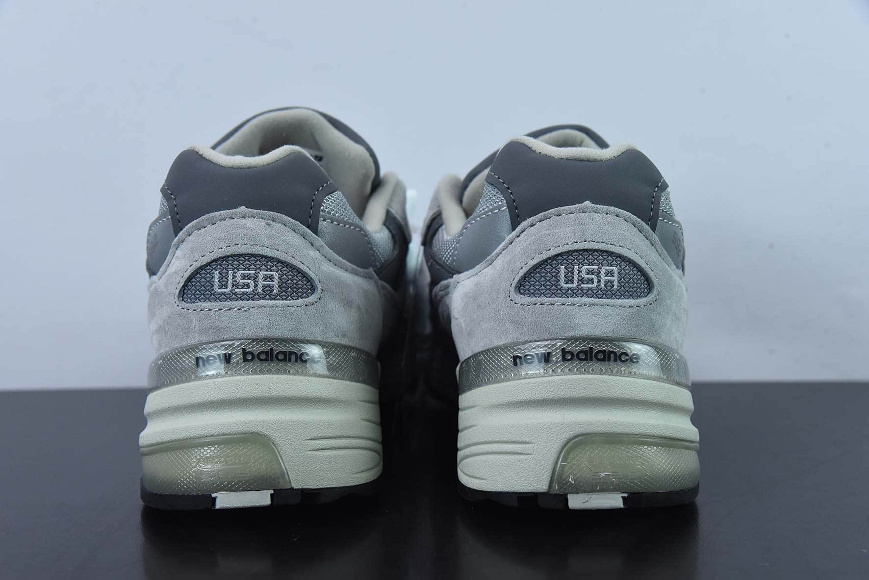 新百伦New Balance Made in USA M992系列元祖灰美产血统经典复古闲休运动百搭老爹跑步鞋纯原版本 货号：M992GR