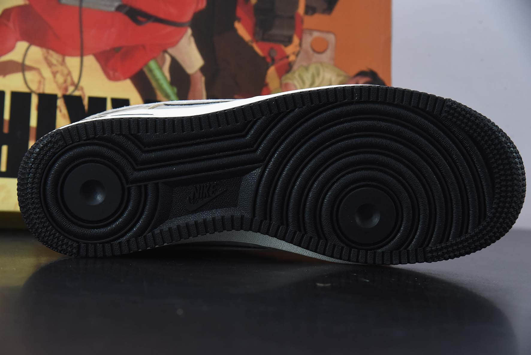 耐克Nike Air Force 1 Low 07 大友克洋卡其灰空军一号低帮运动休闲板鞋纯原版本 货号：DK3966-153