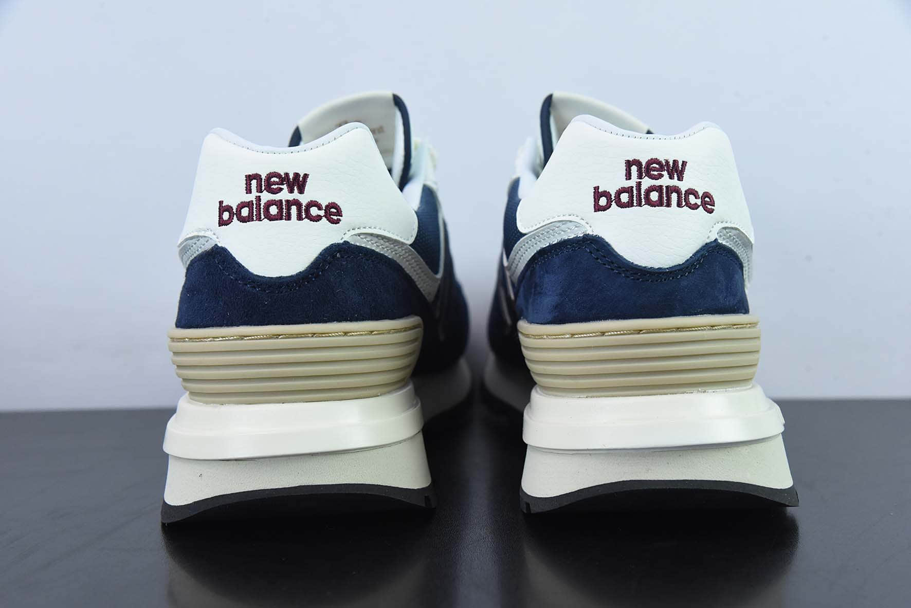 新百伦New Balance U574系列棕白海军蓝低帮复古休闲运动慢跑鞋纯原版本 货号：U574LGBB