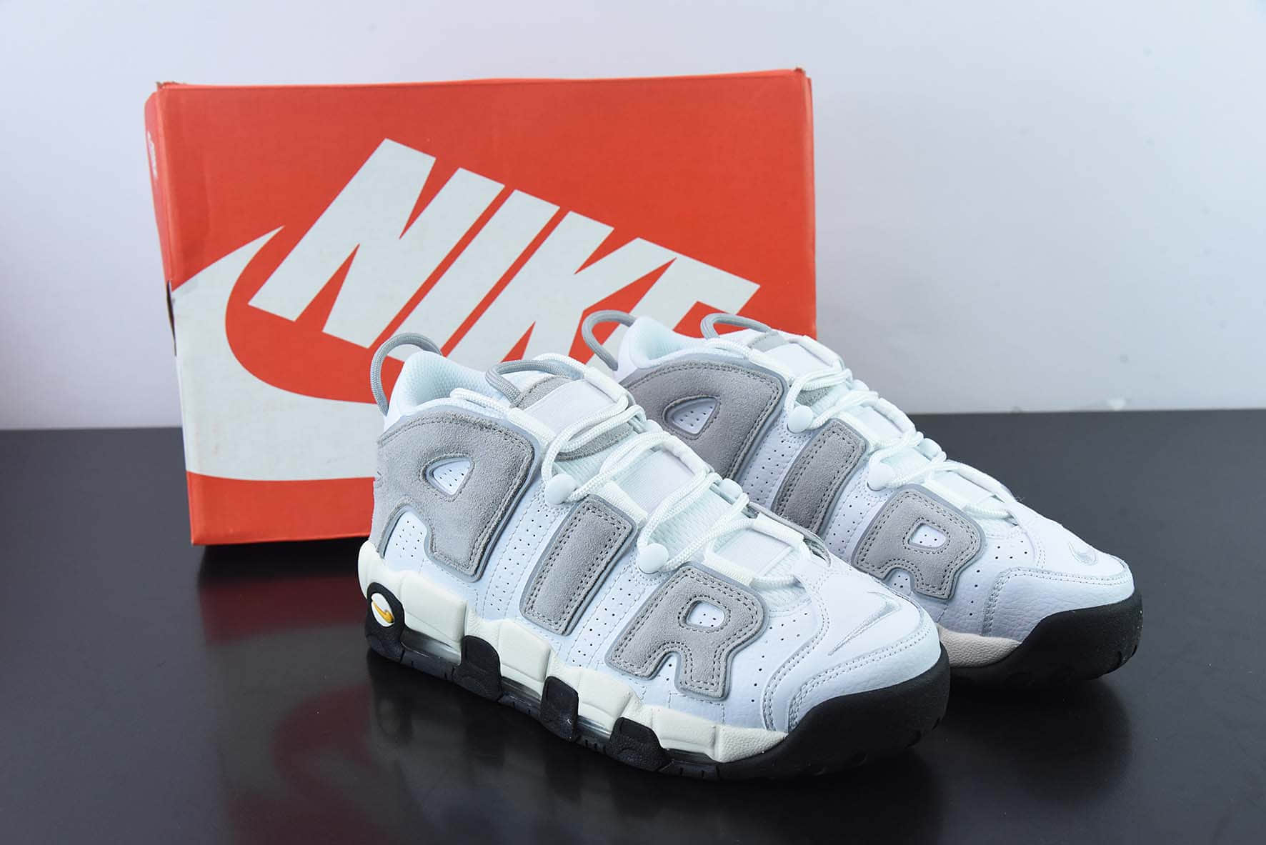 耐克 Nike Air More Uptempo皮蓬初代蓝灰经典高街百搭篮球鞋纯原版本 货号：DZ4516-100