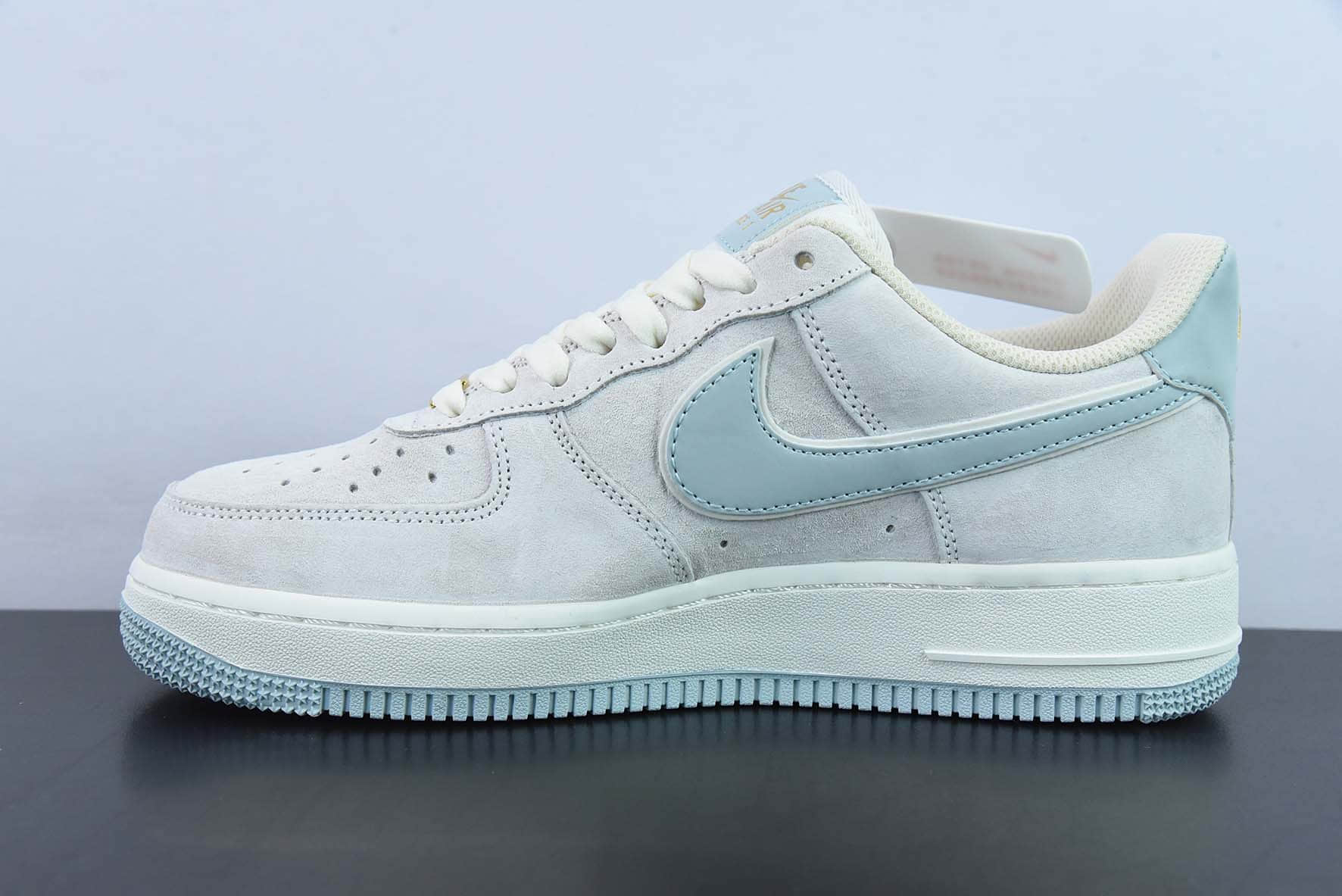 耐克Nike Air Force 1 Low ’07 麂皮浅灰淡蓝金迷你双钩子空军一号低帮休闲板鞋纯原版本 货号：KK5636-510