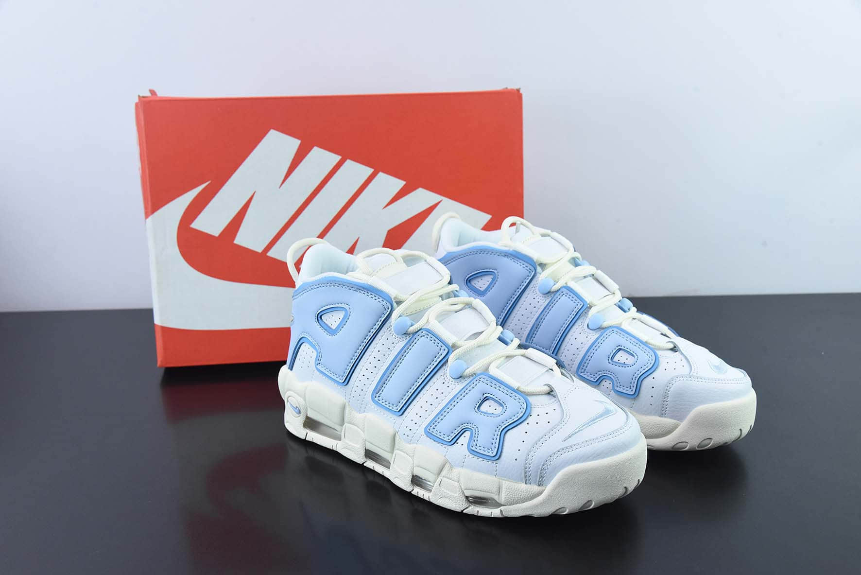 耐克Nike Air More Uptempo ’96 OG大AIR皮蓬米白蓝复古篮球鞋纯原版本 货号：FD9869-100