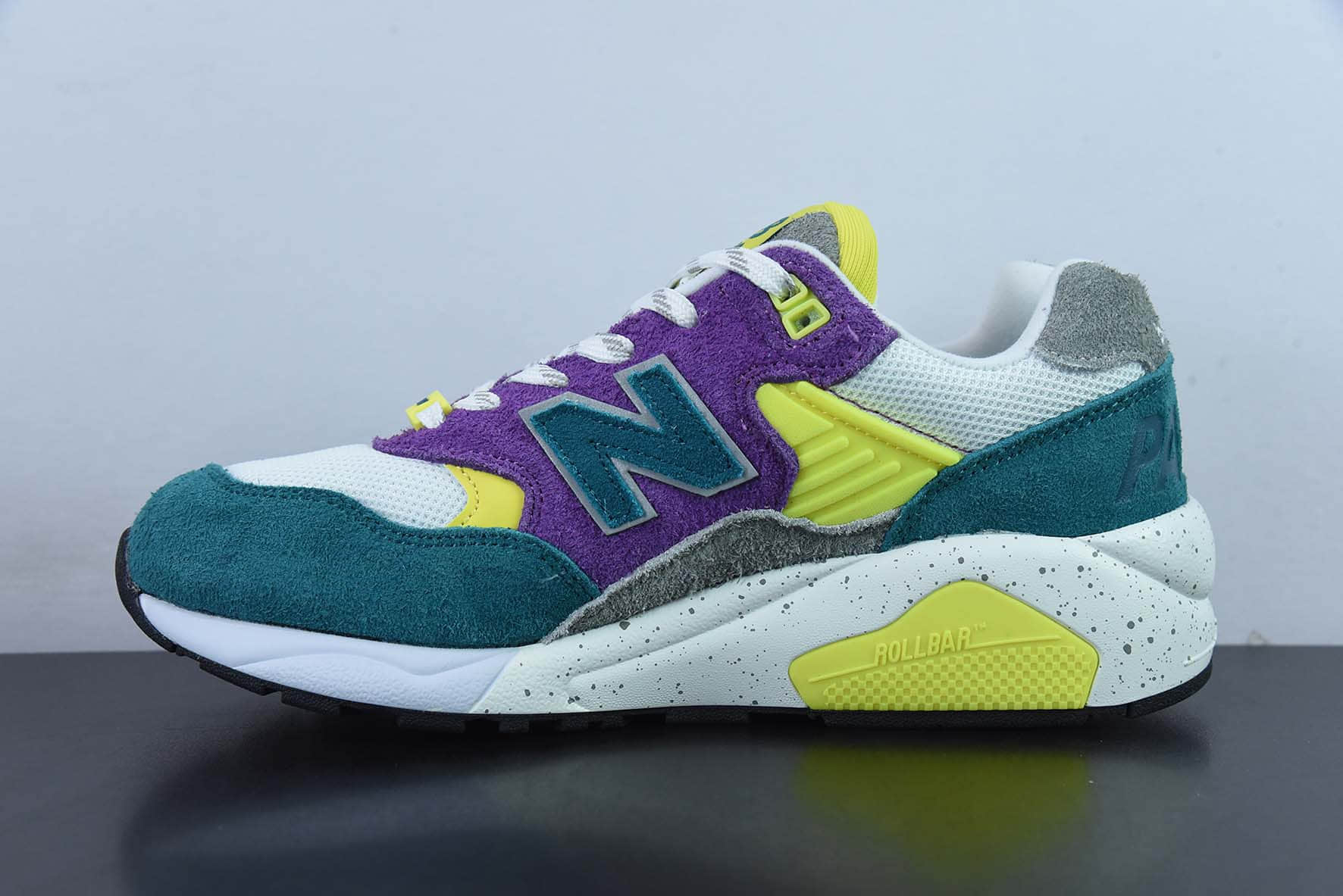 新百伦New Balance CMT580系列荧光绿白紫经典复古休闲运动鞋纯原版本 货号：MT580PC2