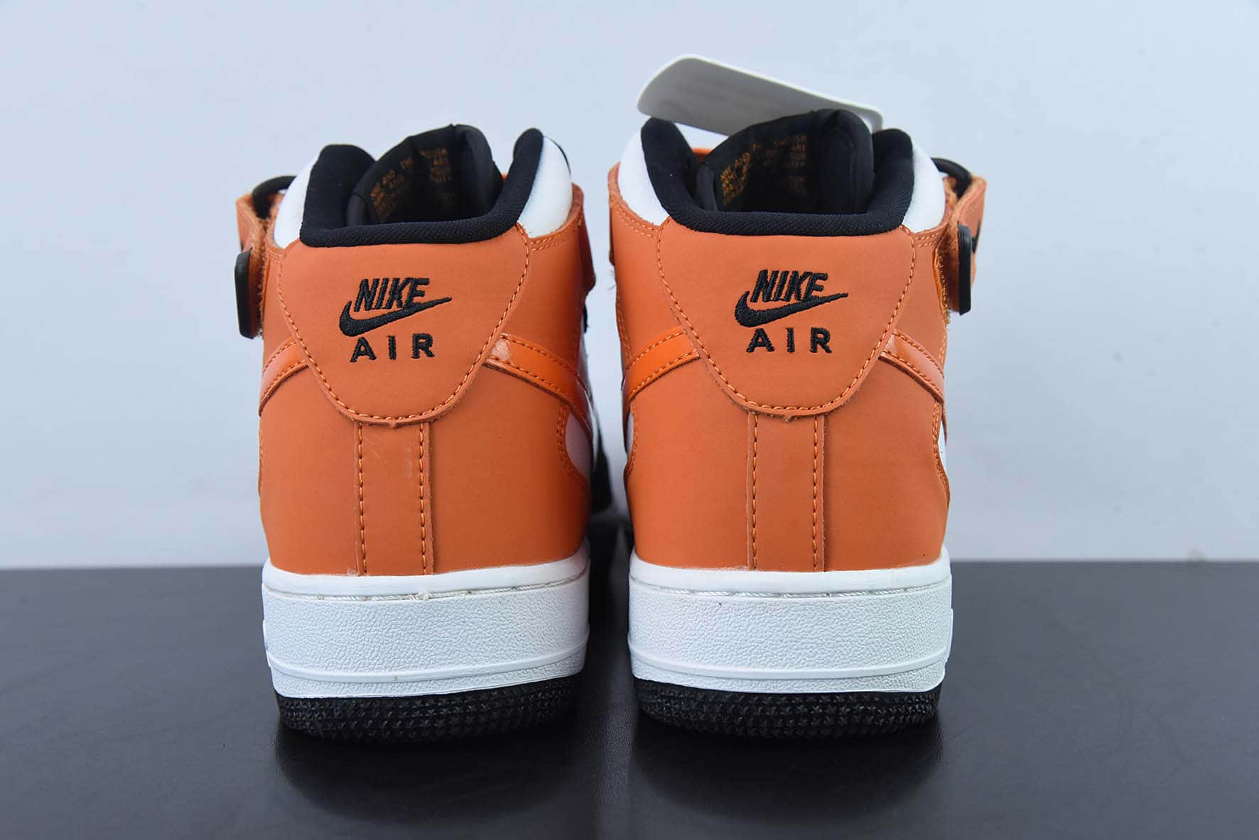 耐克Nike Air Force 1 Mid '07 黑橙配色中帮空军一号休闲板鞋纯原版本 货号：UT1192-006