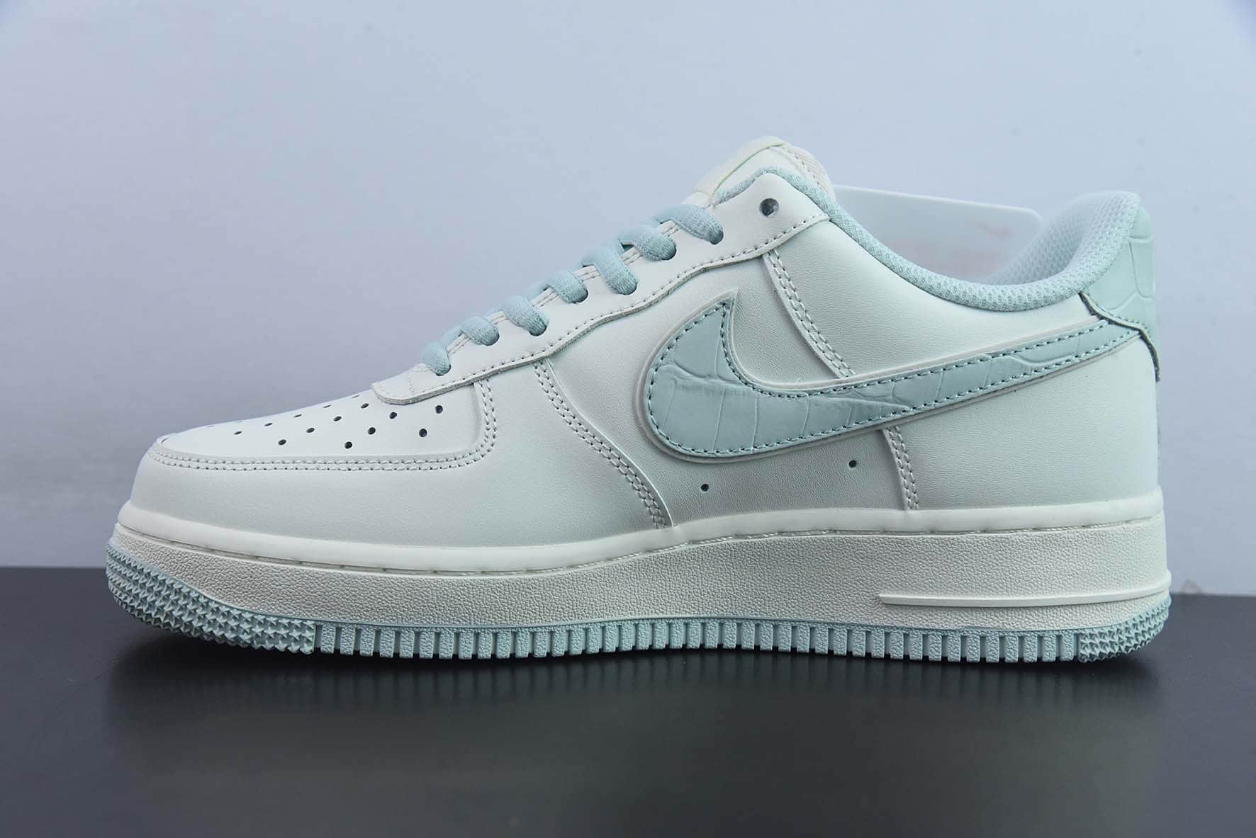 耐克Nike Air Force 1 07 Low “米蓝鳄鱼皮”纽约限定空军一号低帮休闲板鞋纯原版本 货号：PQ5636-226