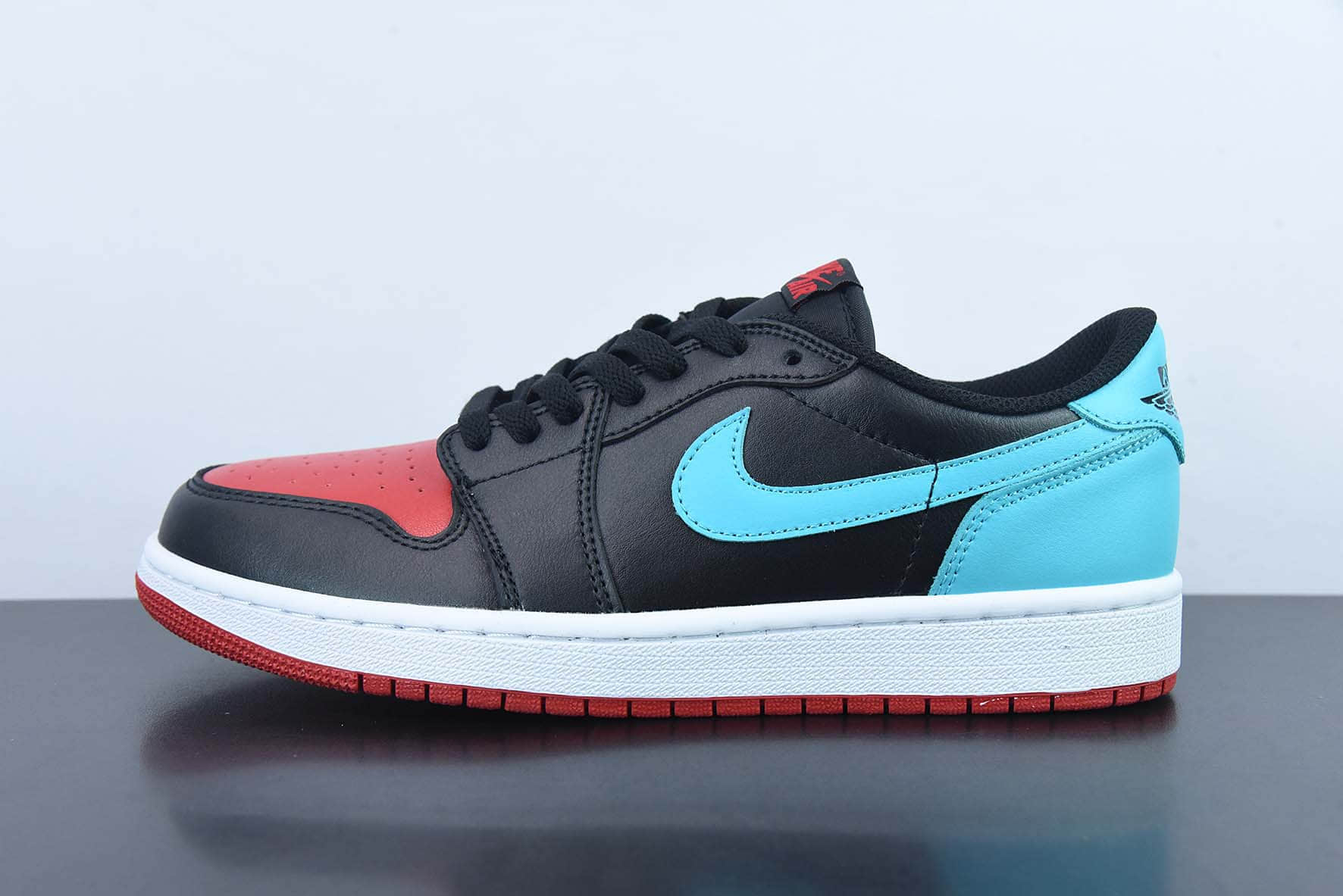 乔丹Air Jordan 1 Low AJ1 乔丹1警灯低帮复古文化休闲运动篮球鞋纯原版本 货号：CZ0775-046