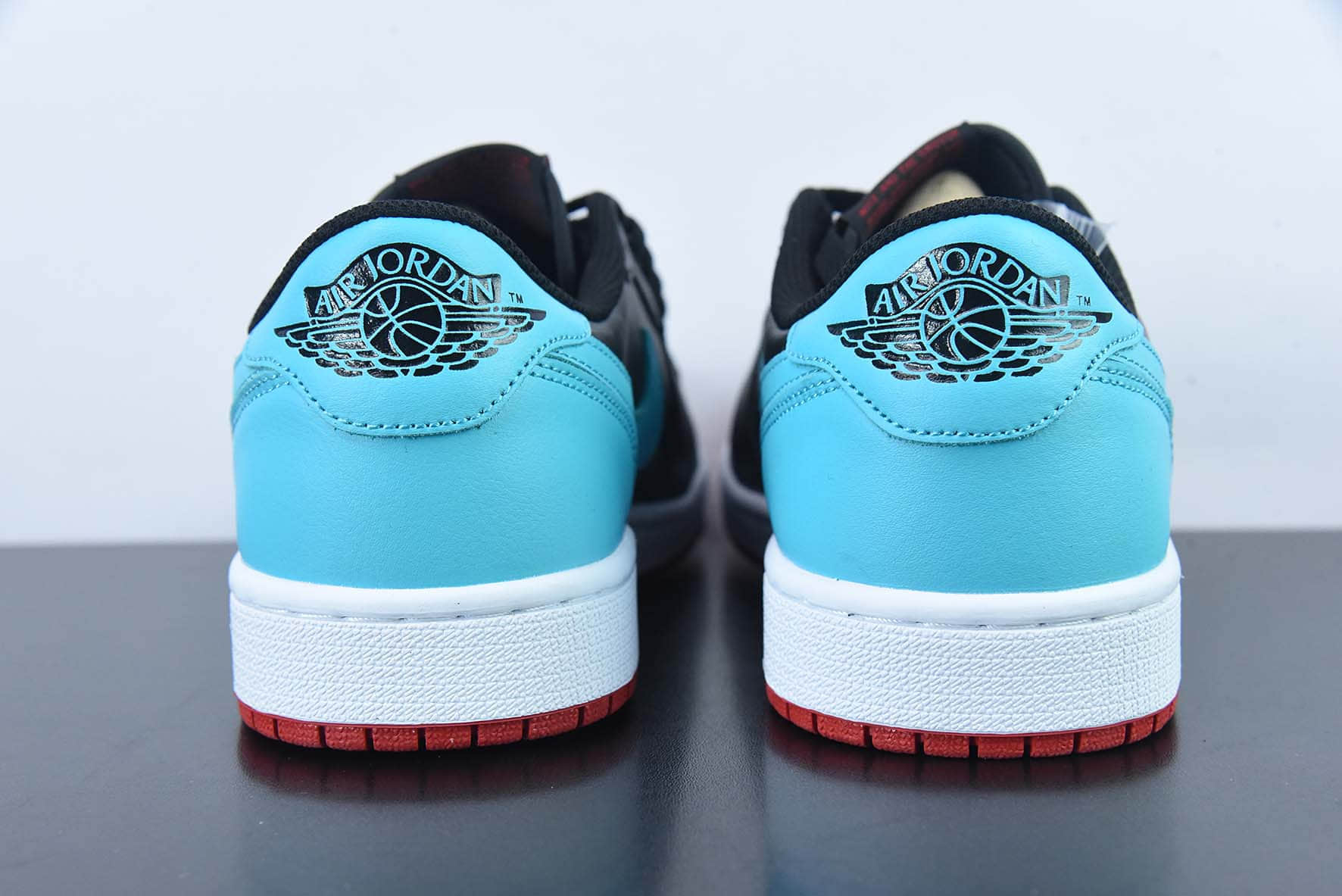 乔丹Air Jordan 1 Low AJ1 乔丹1警灯低帮复古文化休闲运动篮球鞋纯原版本 货号：CZ0775-046