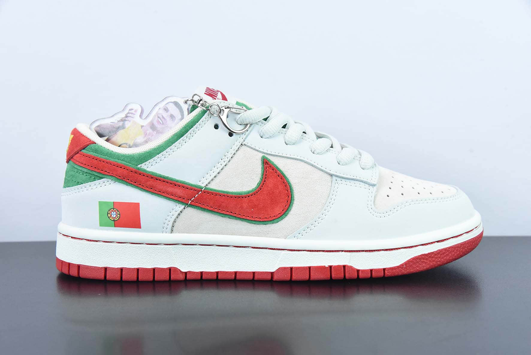 耐克Nike Dunk Low 卡塔尔世界杯主题葡萄牙低帮休闲板鞋纯原版本 货号：PT2022-885