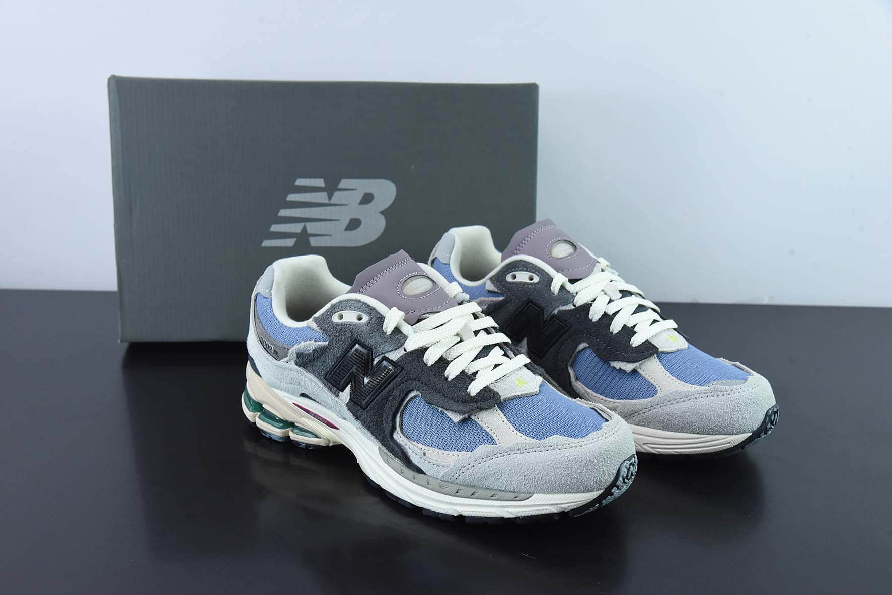 新百伦New Balance 2002RProtection Pack系列浅灰深灰蓝紫碎布做旧复古老爹风休闲运动慢跑鞋纯原版本 货号：M2002RDP