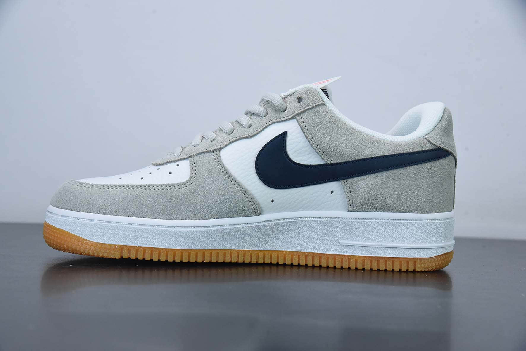 耐克Nike Air Force 1'07 Low 灰蓝深胶麂皮空军一号低帮休闲板鞋纯原版本 货号：AH0289-100