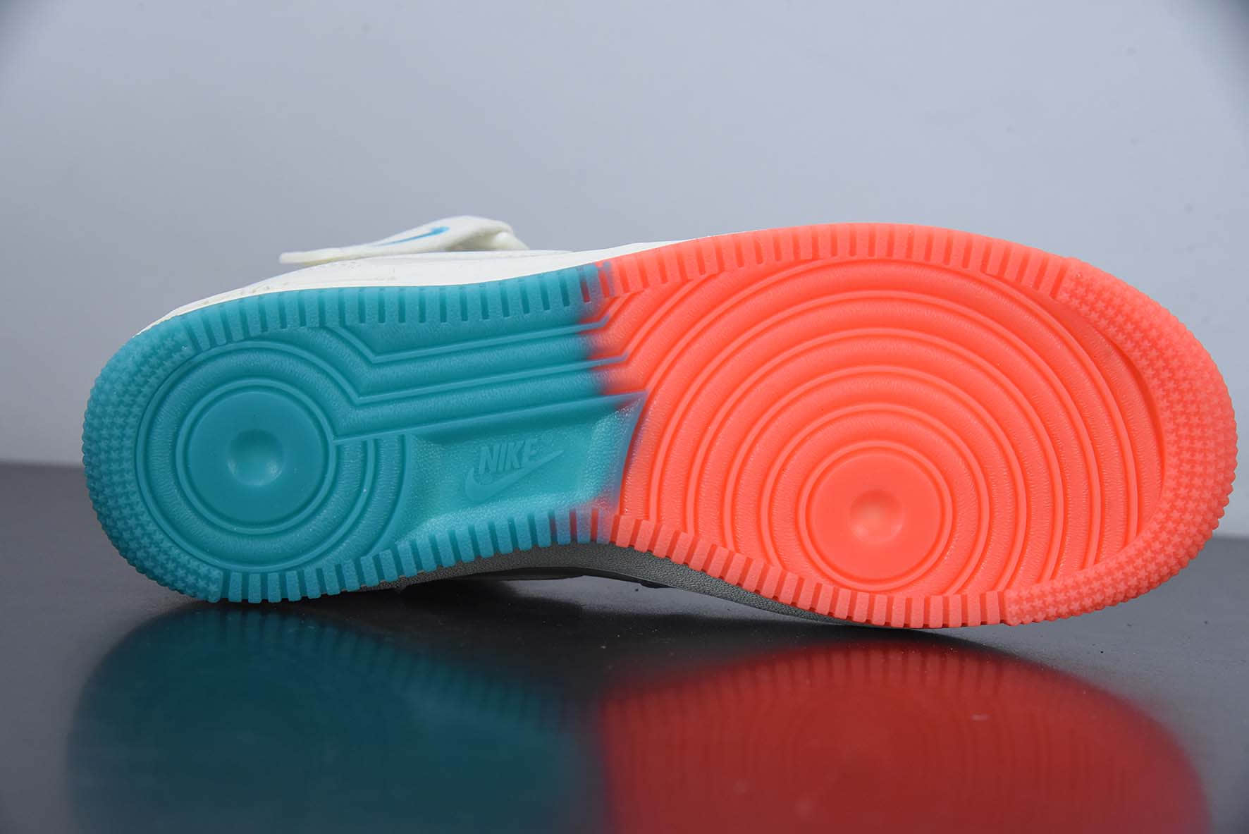 耐克Nike Air Force 1 Mid '07“迈阿密”米橙蓝配色中帮空军一号休闲板鞋纯原版本 货号：MI9663-536