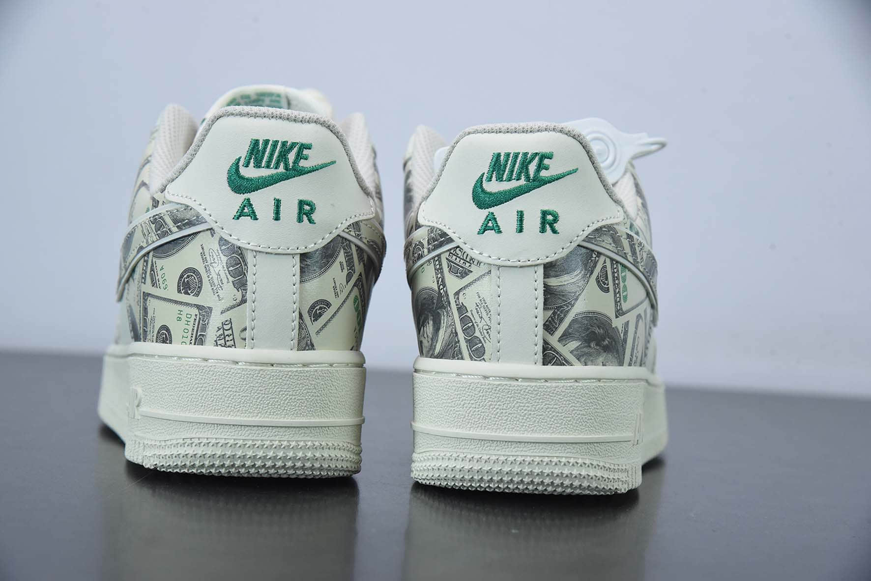 耐克Nike Air Force 1 07 LowUnited States DollarLV皮革米白美金空军一号低帮休闲板鞋纯原版本 货号：CW1188-555