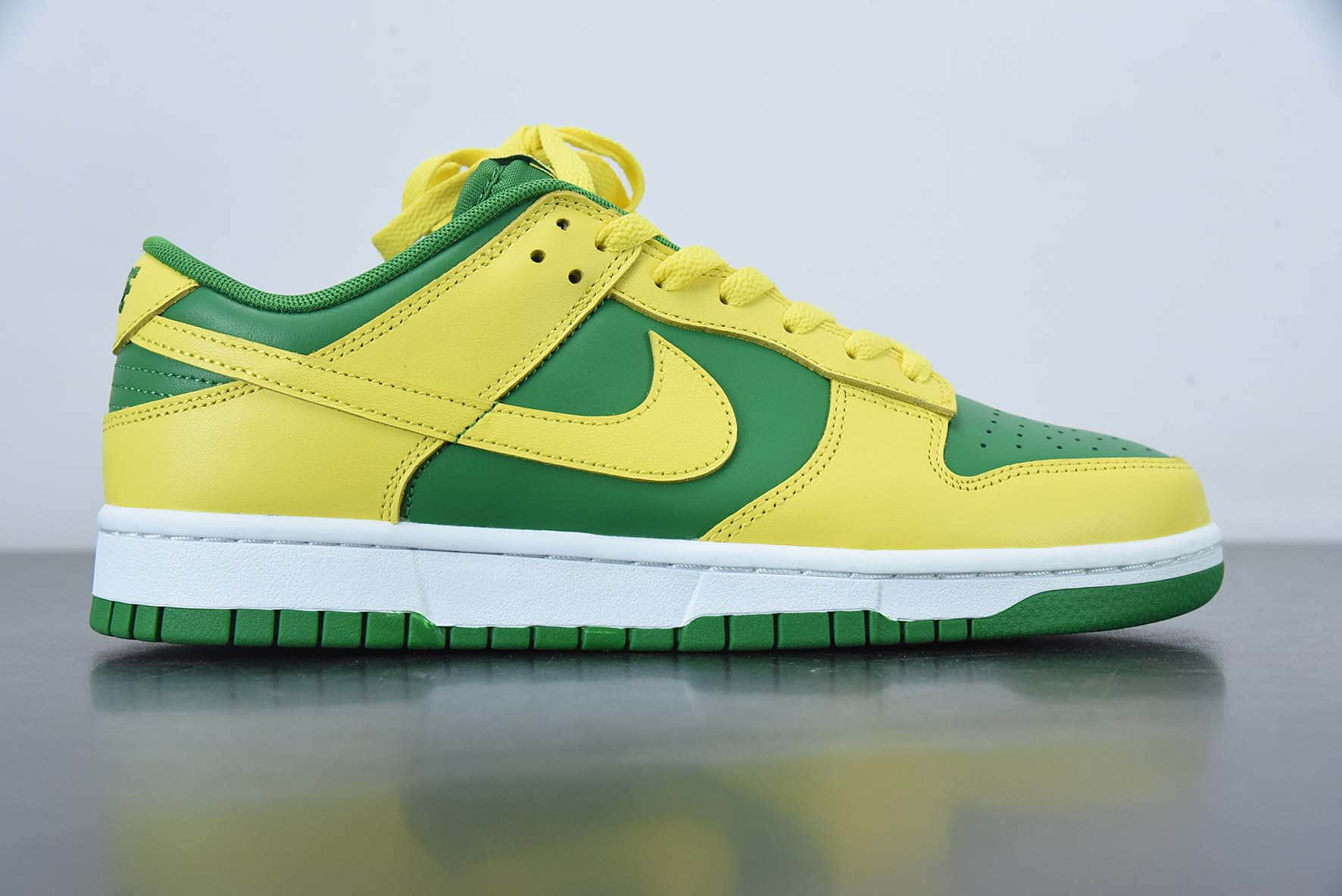 耐克Nike Dunk Low ‘Reverse Brazil’“反转巴西”SB低帮休闲滑板鞋纯原版本 货号：DV0833-300