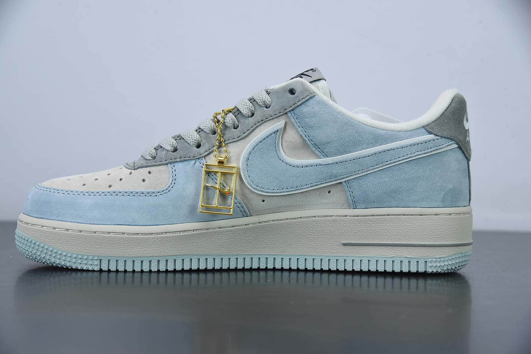 耐克Nike Air Force 1'07 Low Monthly Lime 月石灰空军一号低帮休闲板鞋纯原版本 货号：ZB2121-102