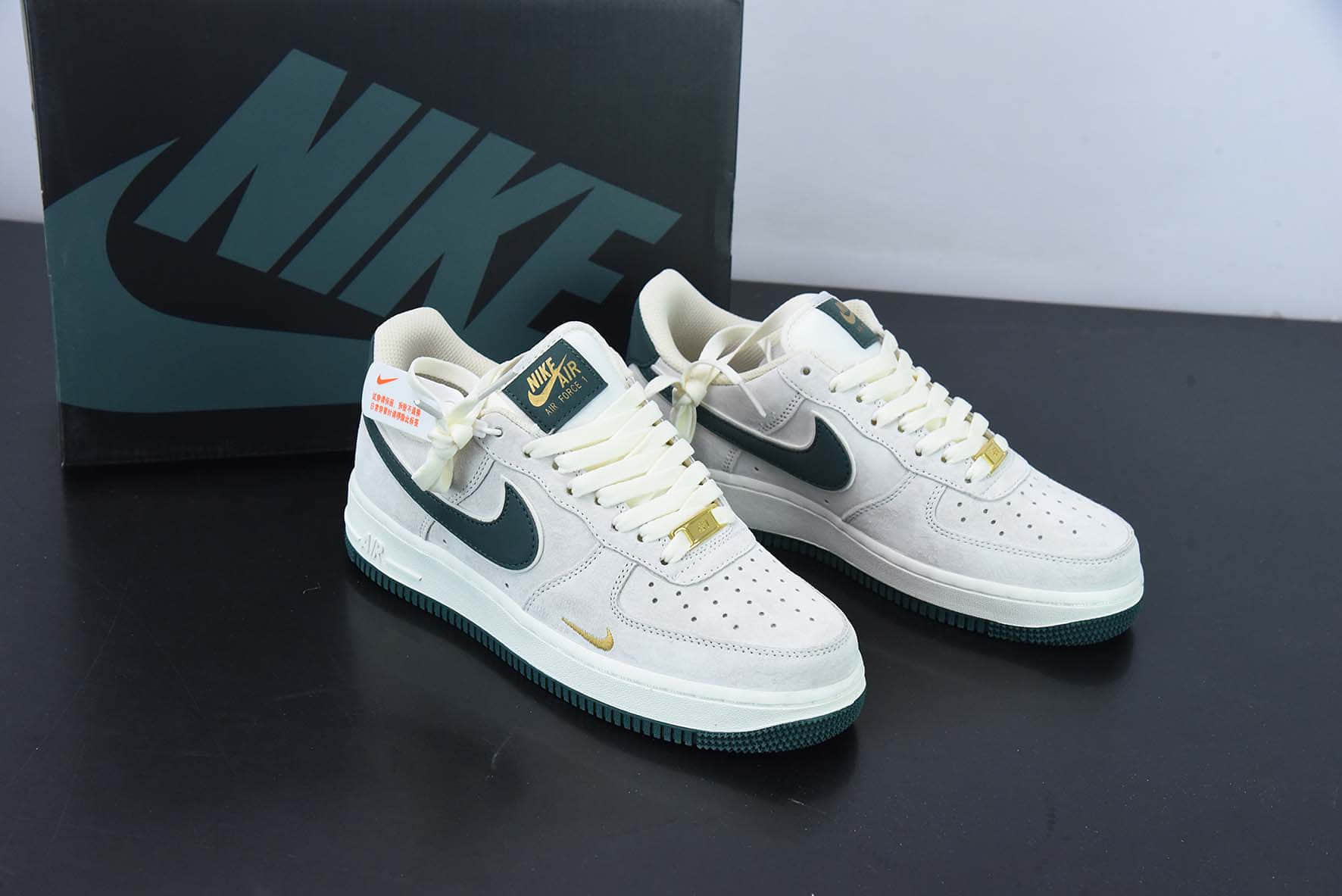 耐克Nike Air Force 1 Low 07 麂皮米绿空军一号低帮运动休闲板鞋纯原版本 货号：KK5636-710