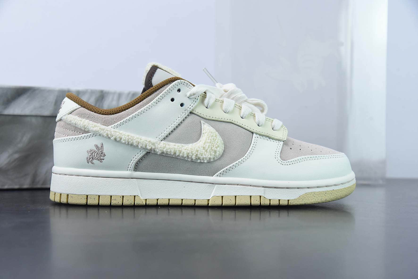 耐克Nike SB Dunk LowYear of the Rabbit浅棕米白穗兔扣篮系列低帮休闲运动滑板板鞋纯原版本货号：FD4203-211