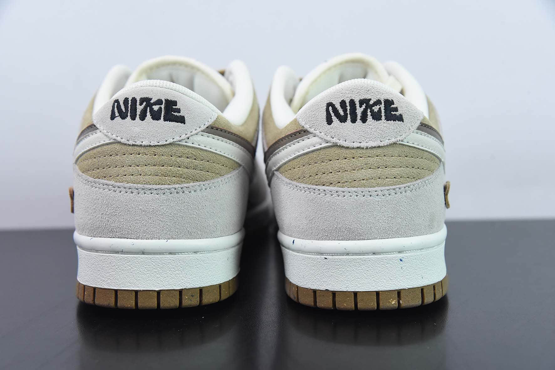 耐克Nike Dunk Low SE “85” 双勾棕白小熊饼干双钩复古休闲板鞋纯原版本 货号：DO9457-100