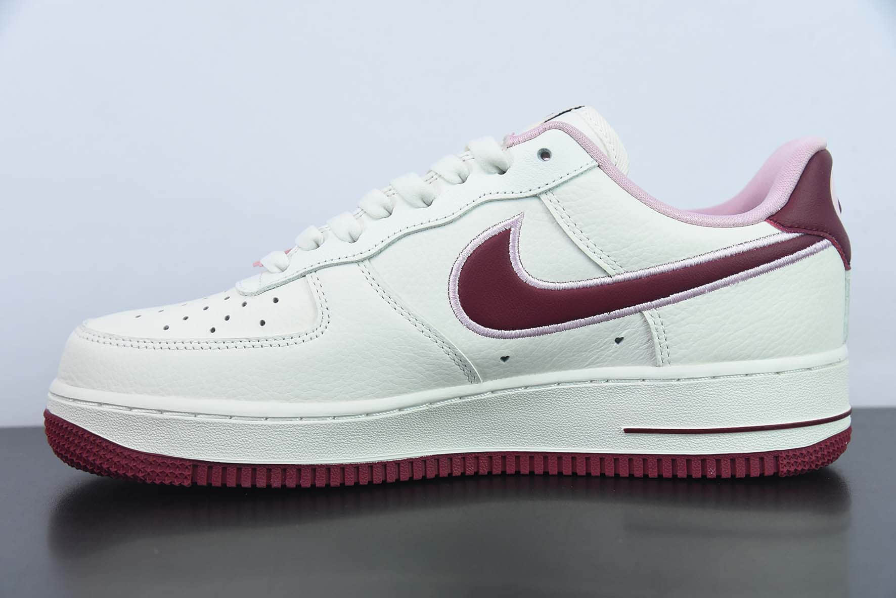 耐克Nike Air Force 1  Valentines's Day  樱桃情人节空军一号低帮休闲板鞋纯原版本 货号：FD4616-161