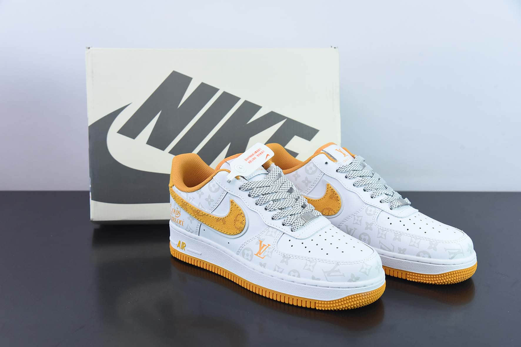 耐克NIke Air Force 1 '07 Low “LV联名暗夜精灵--黄牛仔”空军一号低帮休闲板鞋纯原版本 货号：DR9868-700 