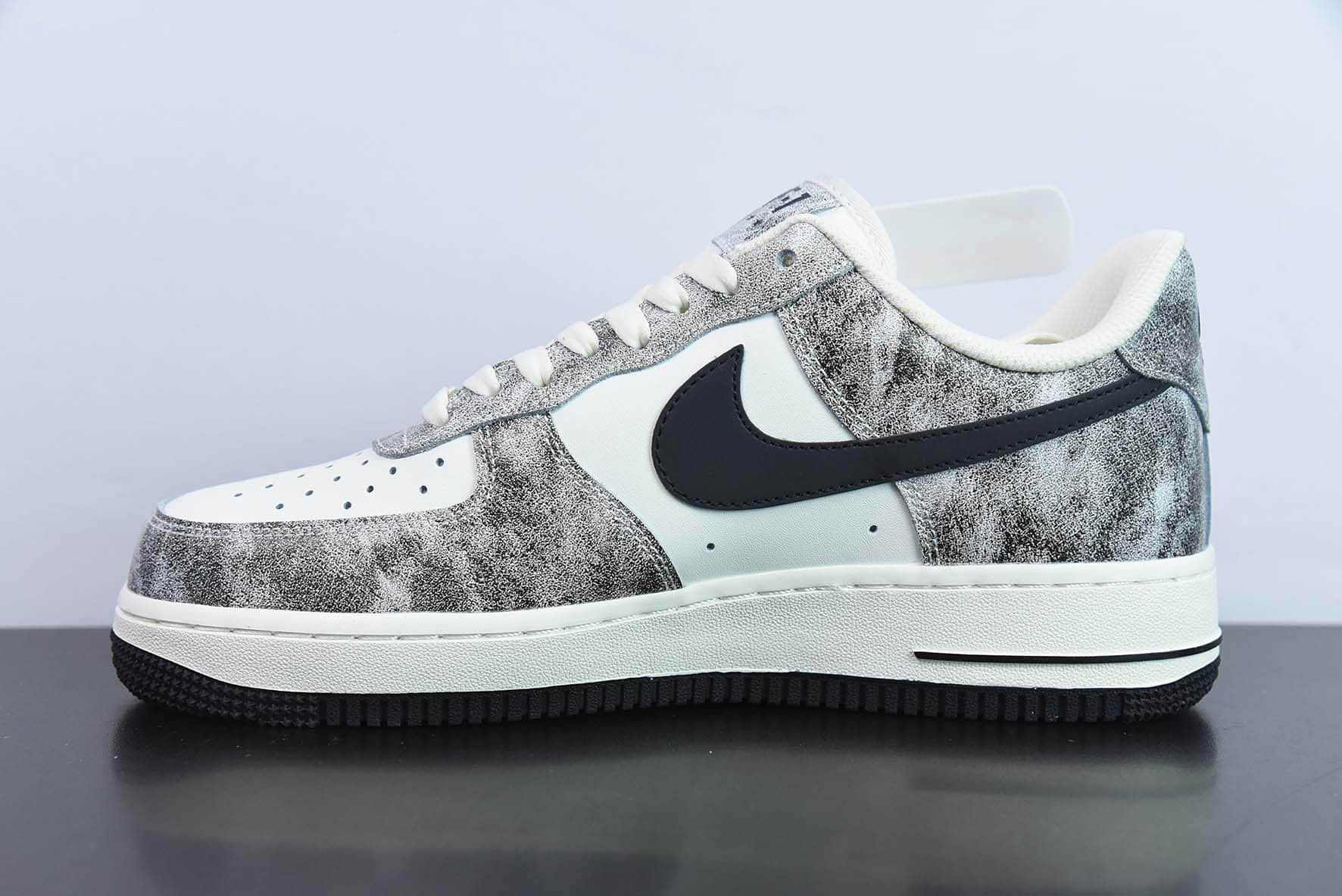 耐克Nike Air Force 1'07 Low 岩石黑色空军一号低帮休闲板鞋纯原版本 货号：YY6938-365 