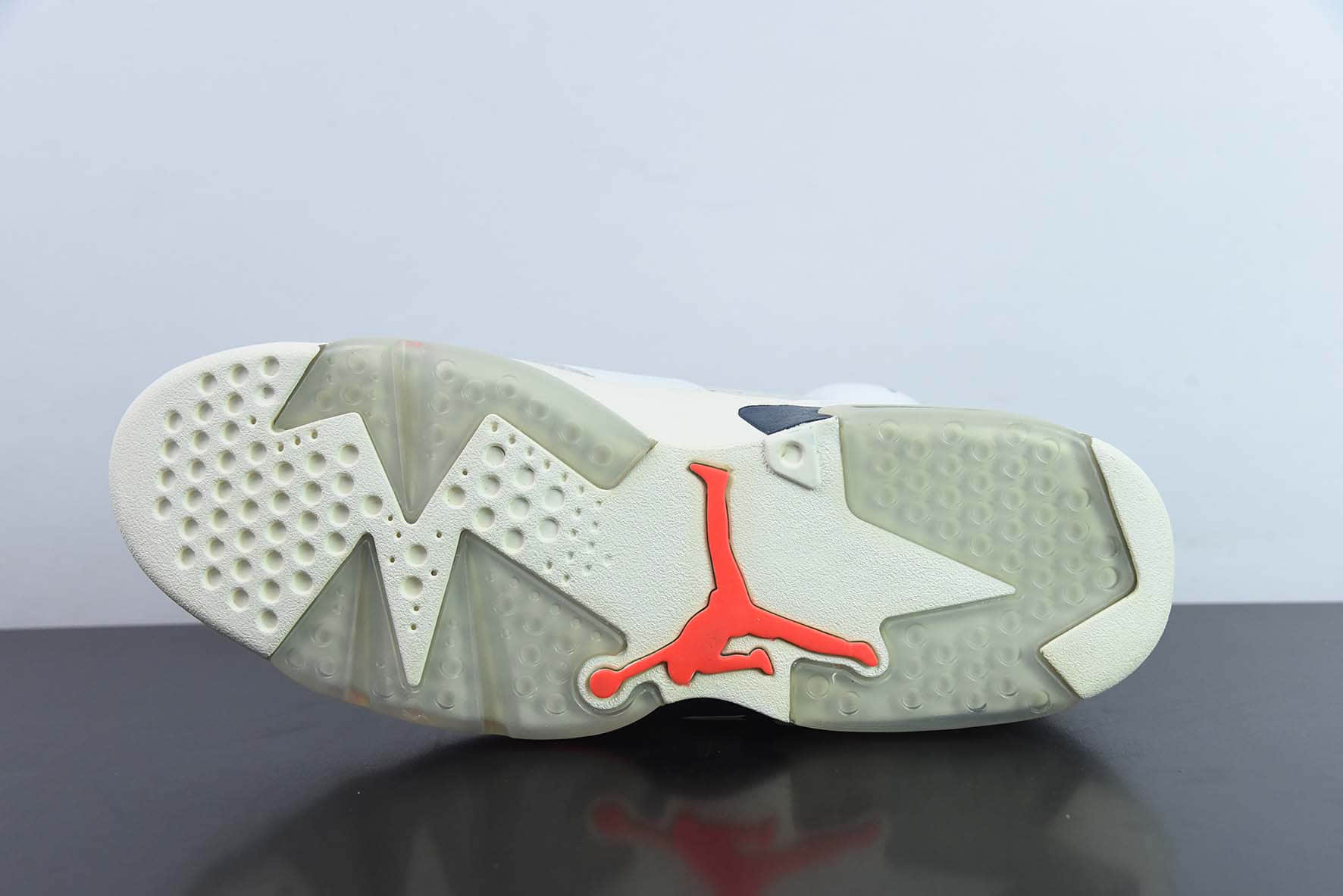 乔丹Air Jordan Retro 6TinkerAJ6手稿白蓝红外线中帮复古休闲文化篮球鞋纯原版本 货号：384664-104