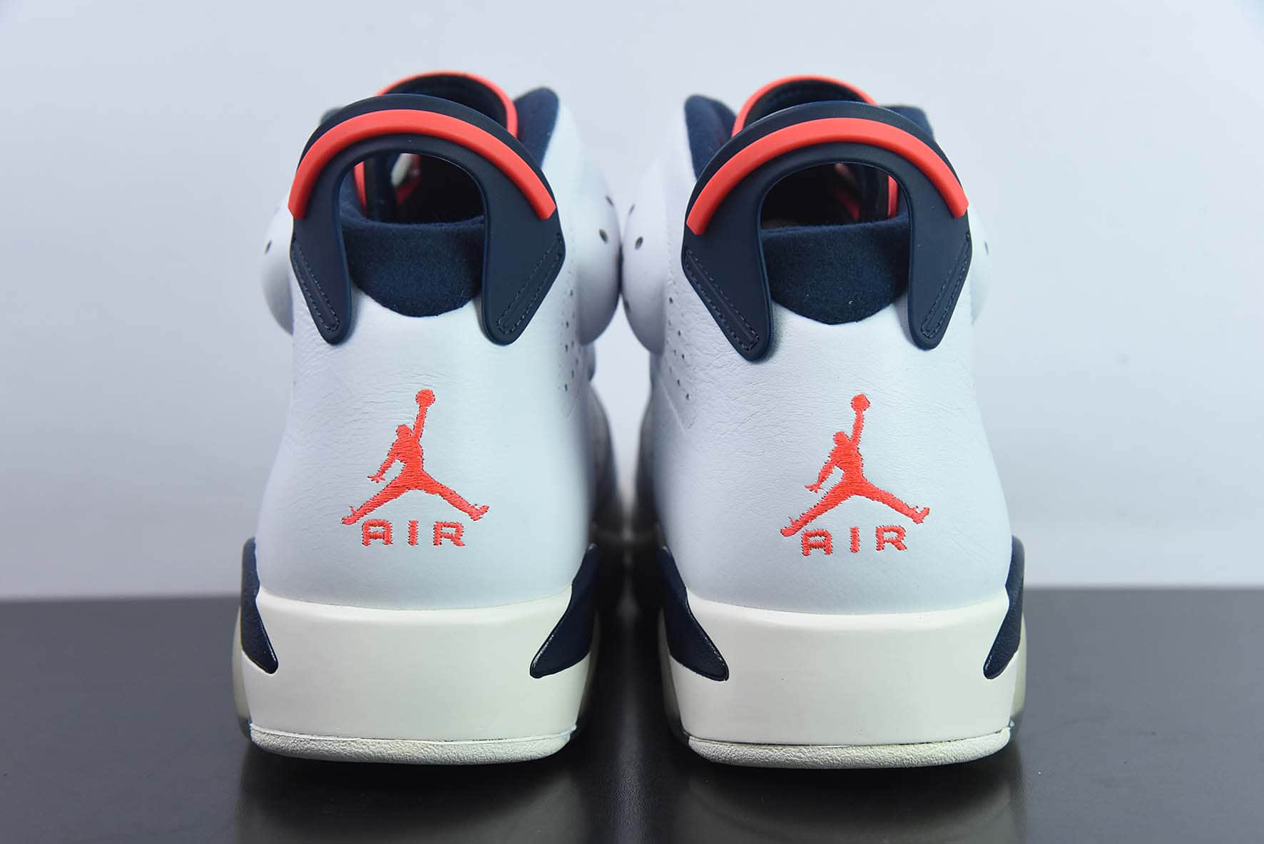 乔丹Air Jordan Retro 6TinkerAJ6手稿白蓝红外线中帮复古休闲文化篮球鞋纯原版本 货号：384664-104