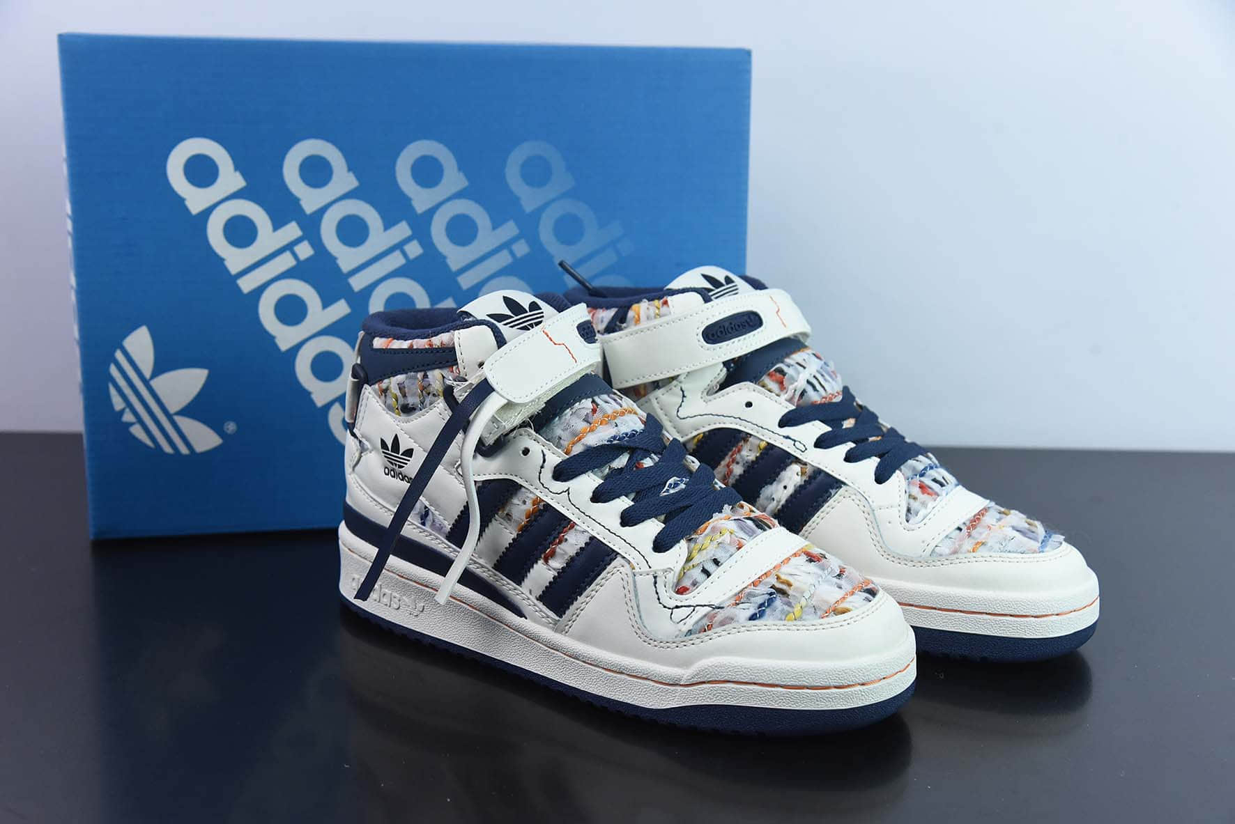 阿迪达斯Adidas Originals Forum 84 High 斑斓复古高帮百搭潮流休闲运动板鞋纯原版本 货号：GX3958