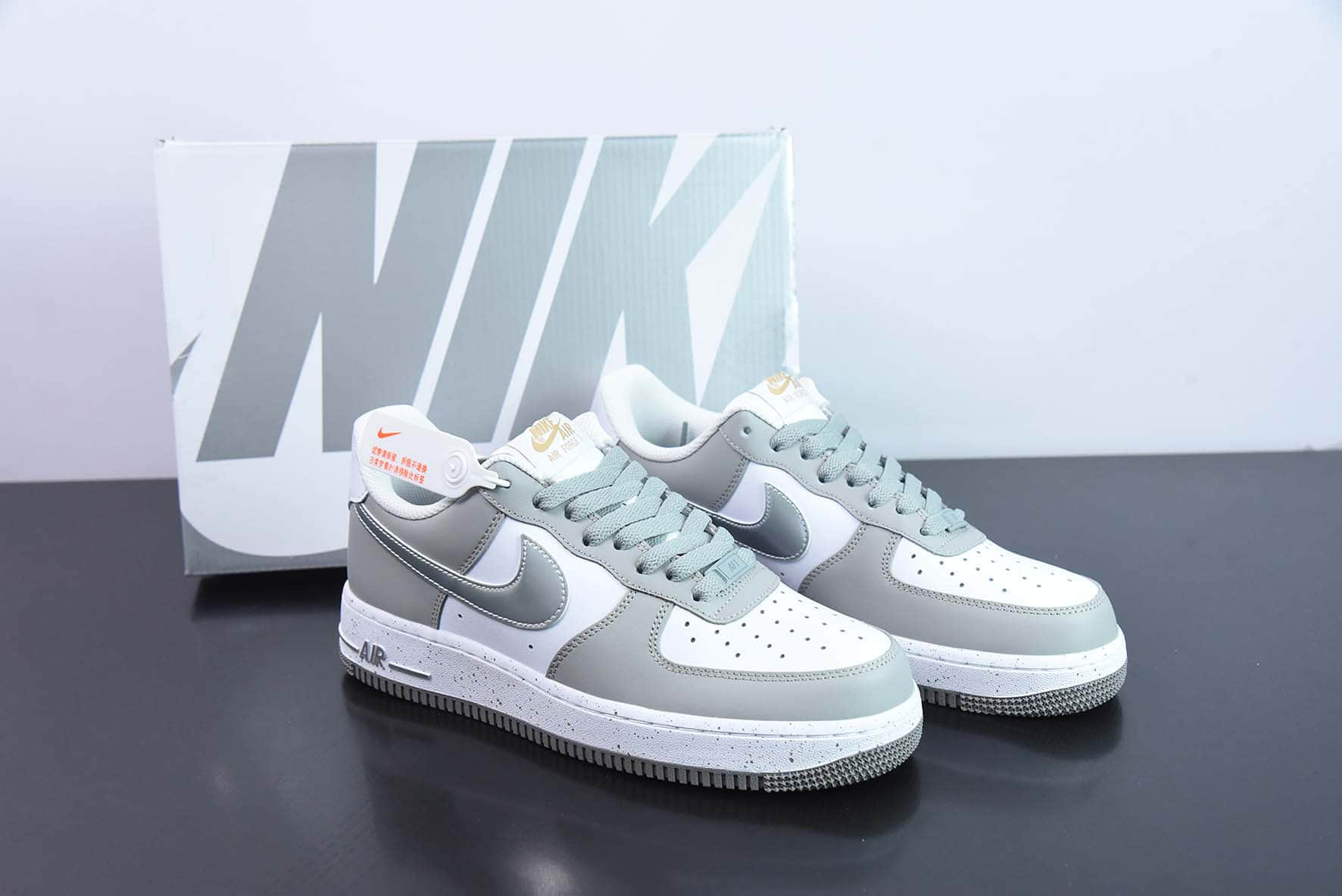 耐克Nike Air Force 1 Low '07 “灰银泼墨”空军一号低帮休闲板鞋纯原版本 货号：MK5639-889