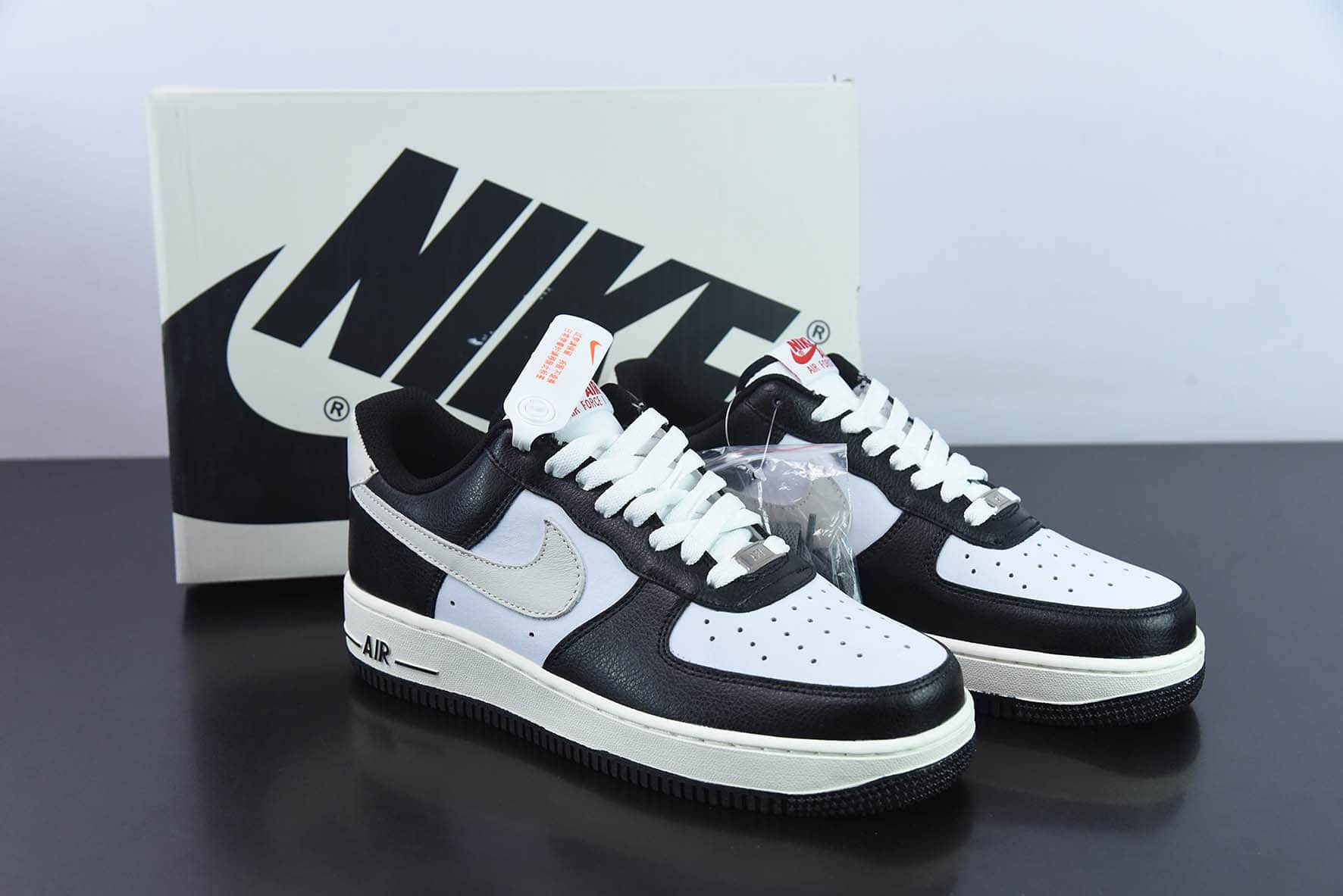 耐克Nike Air Force 1 Low '07 “米白黑拼接”低帮空军一号休闲板鞋纯原版本 货号：DE0099-001 