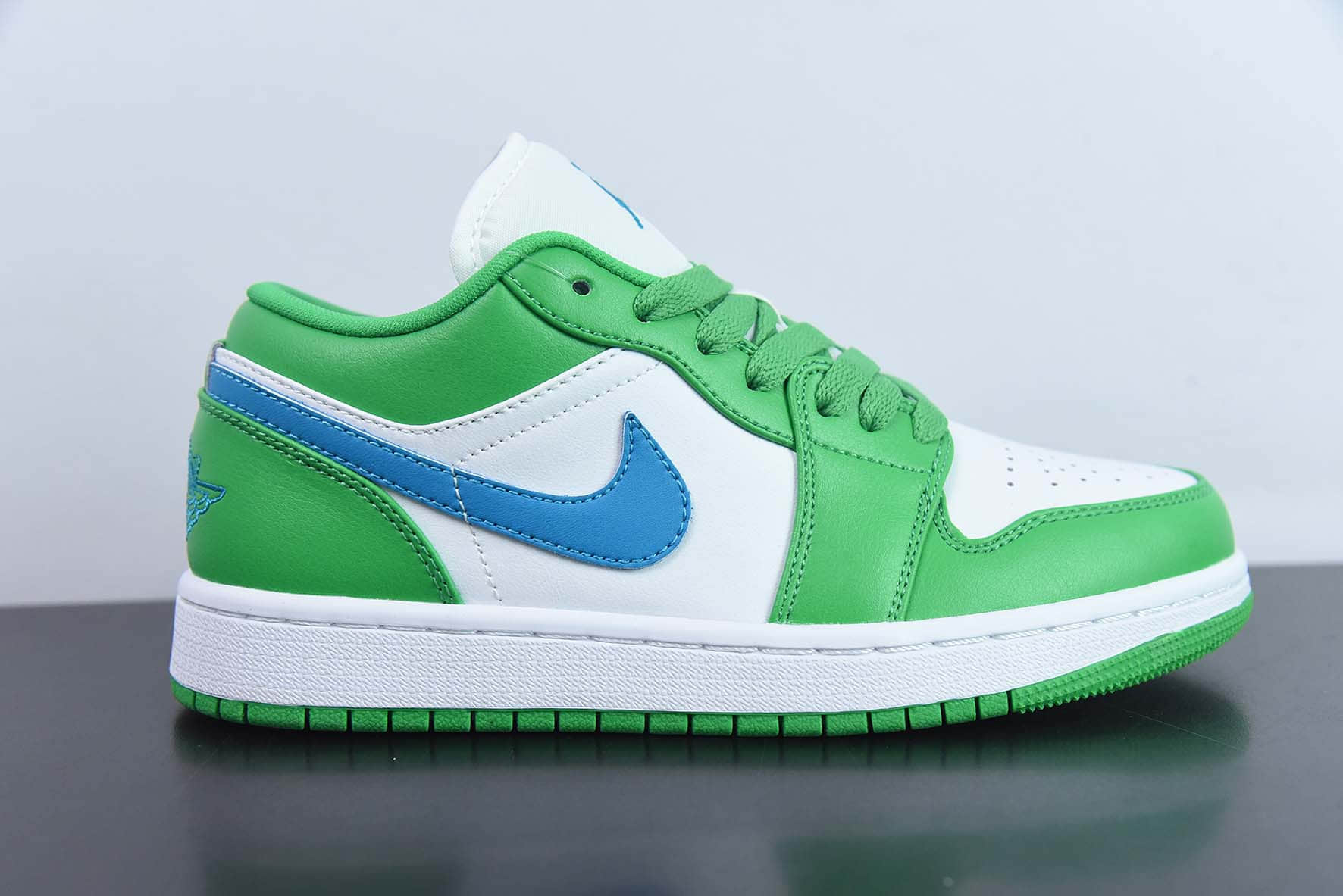 乔丹Air Jordan 1 Low AJ1 幸运蓝绿低帮复古篮球鞋纯原版本 货号：DC0774-304 