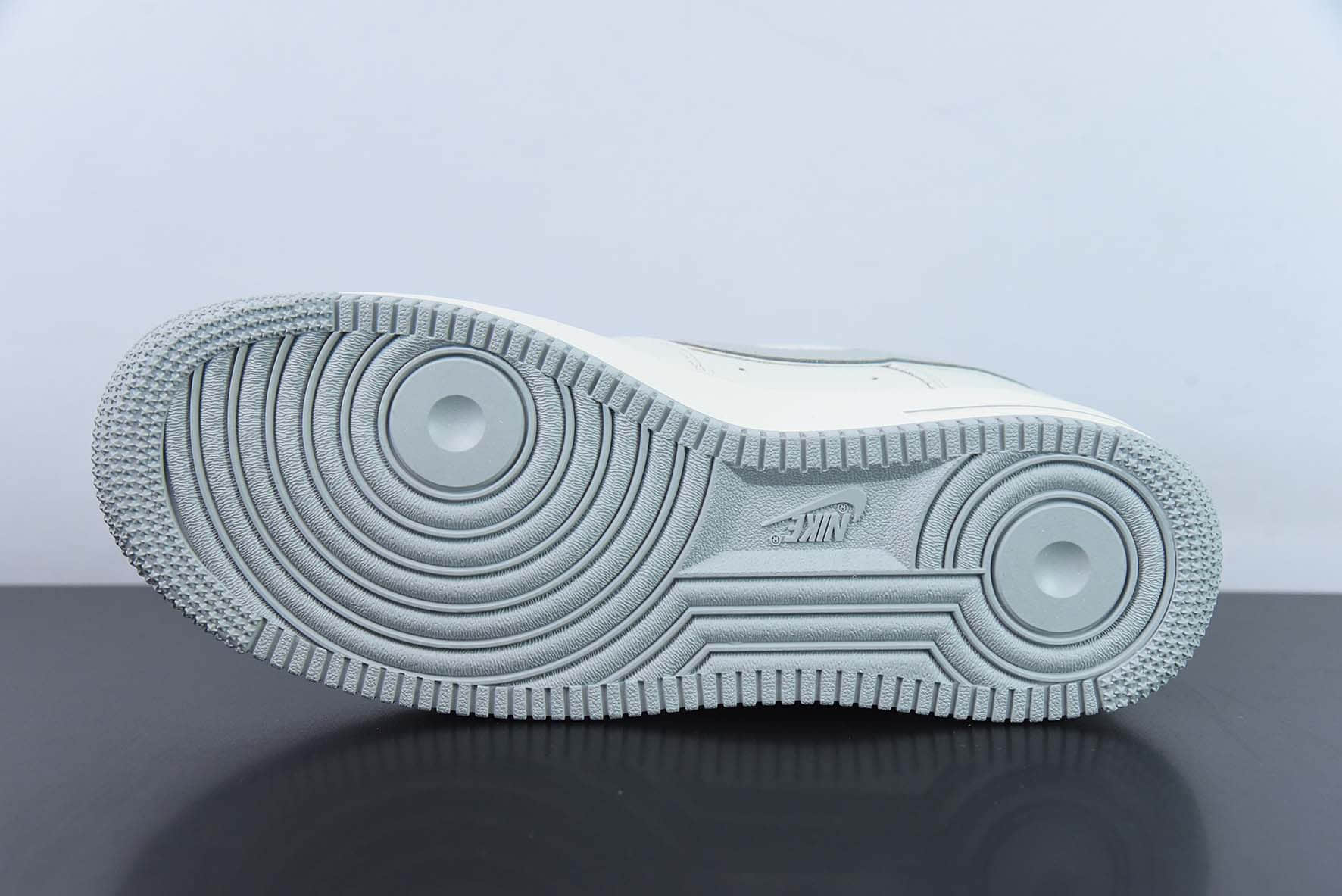 耐克Nike Air Force 1 Low '07 “Keep Fresh”灰银小勾低帮空军一号休闲板鞋纯原版本 货号：BM1996-033