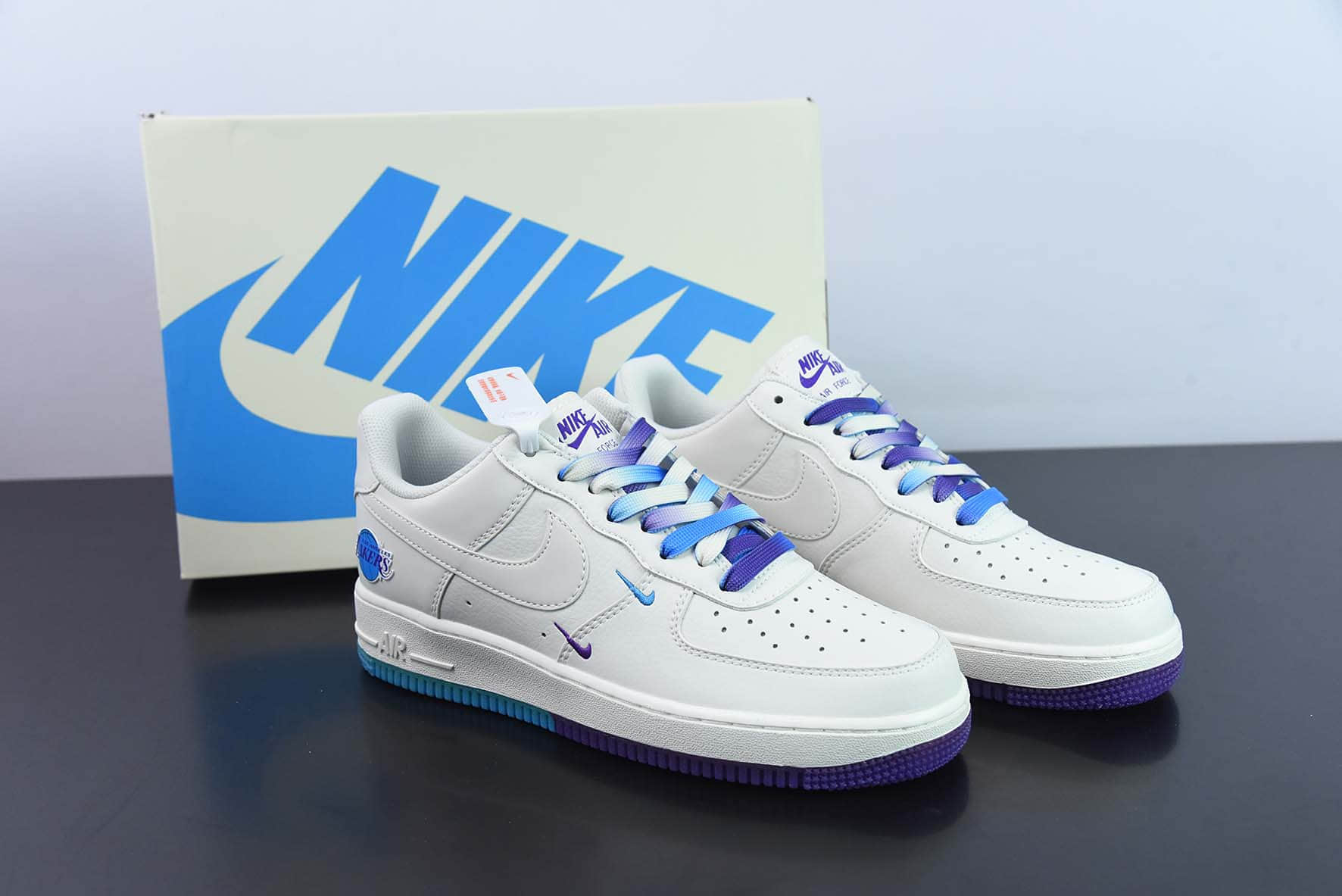 耐克Nike Air Force 1 Low '07 “米兰紫”洛杉矶复古湖人城市限定低帮空军一号休闲板鞋纯原版本 货号：LA9696-023