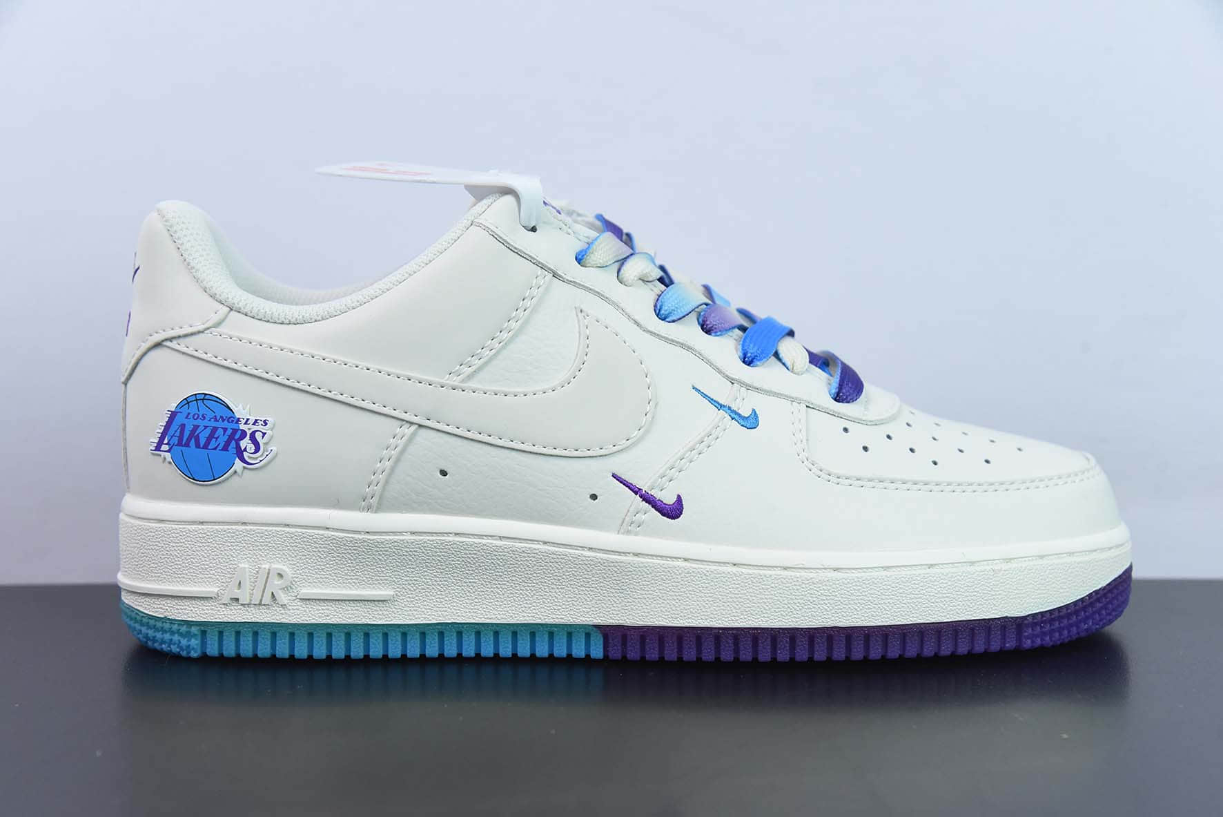 耐克Nike Air Force 1 Low '07 “米兰紫”洛杉矶复古湖人城市限定低帮空军一号休闲板鞋纯原版本 货号：LA9696-023