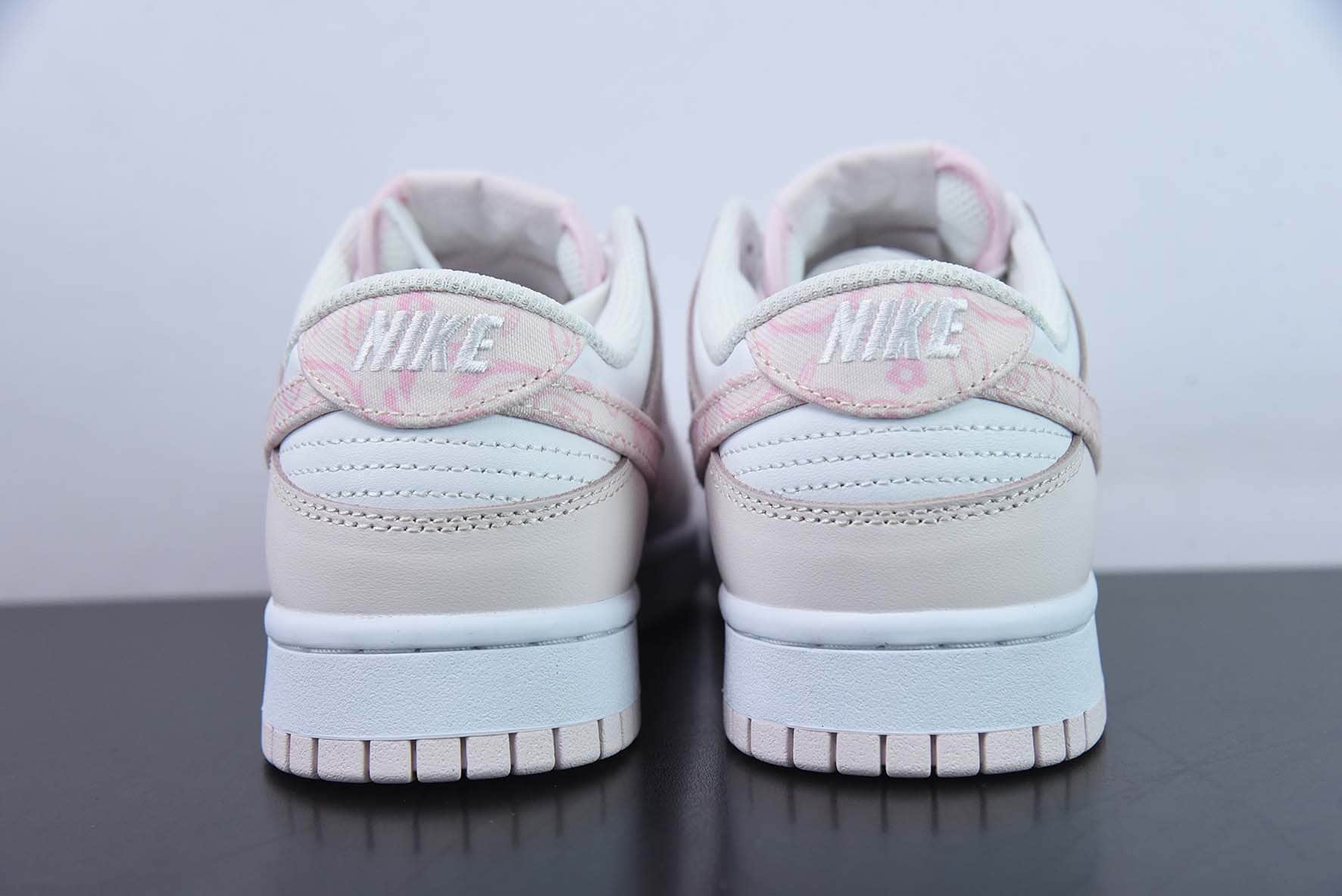 耐克Nike Dunk Low  Pink Paisley  樱花粉腰果花低帮休闲板鞋纯原版本 货号：FD1449-100