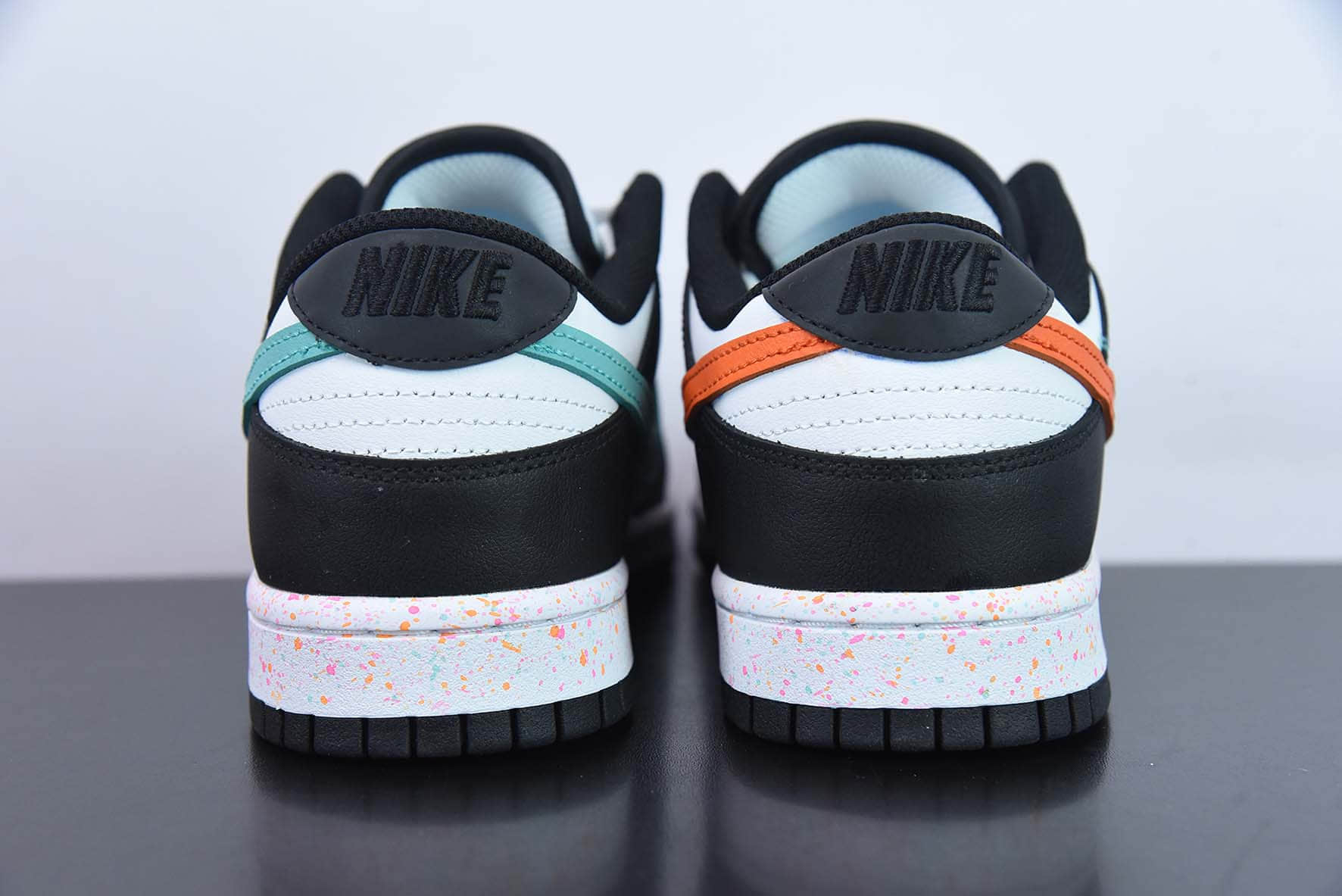 耐克Nike Dunk Low  Multi-Color Swoosh  三色彩勾低帮休闲板鞋纯原版本 货号：FD4623-131 