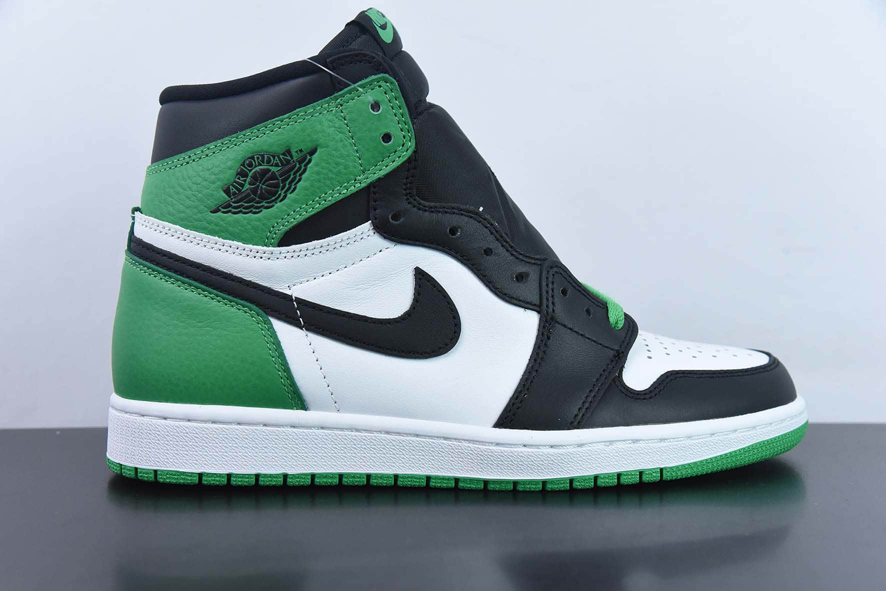 乔丹Jordan Air Jordan 1 High OG Lucky Green 黑绿脚趾复古高帮篮球鞋纯原版本 货号：DZ5485-031 