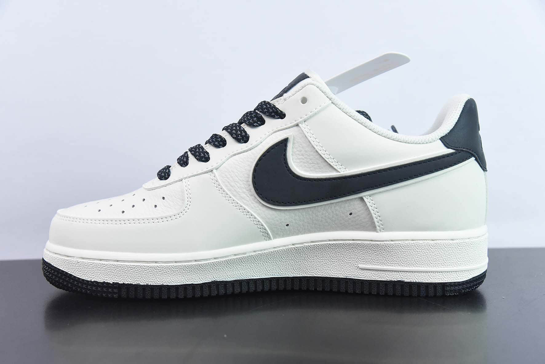 耐克Nike Air Force 1 Low '07 “Keep Fresh”黑白色空军一号低帮休闲板鞋纯原版本 货号：GL6835 001