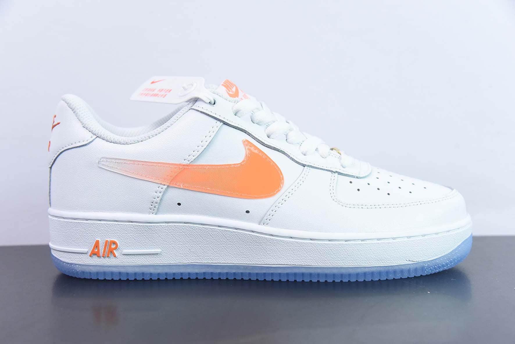 耐克Nike By You Air Force 1'07 Low Retro SP 皮革白橙渐变钩子空军一号低帮休闲板鞋纯原版本 货号： CO3363-362