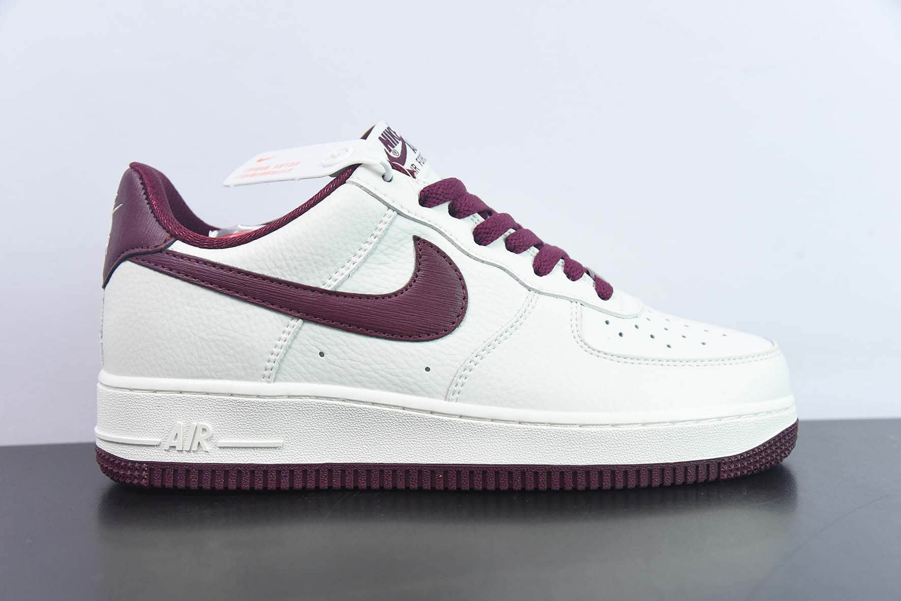 耐克Nike Air Force 1'07 Low 酒红白空军一号低帮休闲板鞋纯原版本 货号：GH5622-063