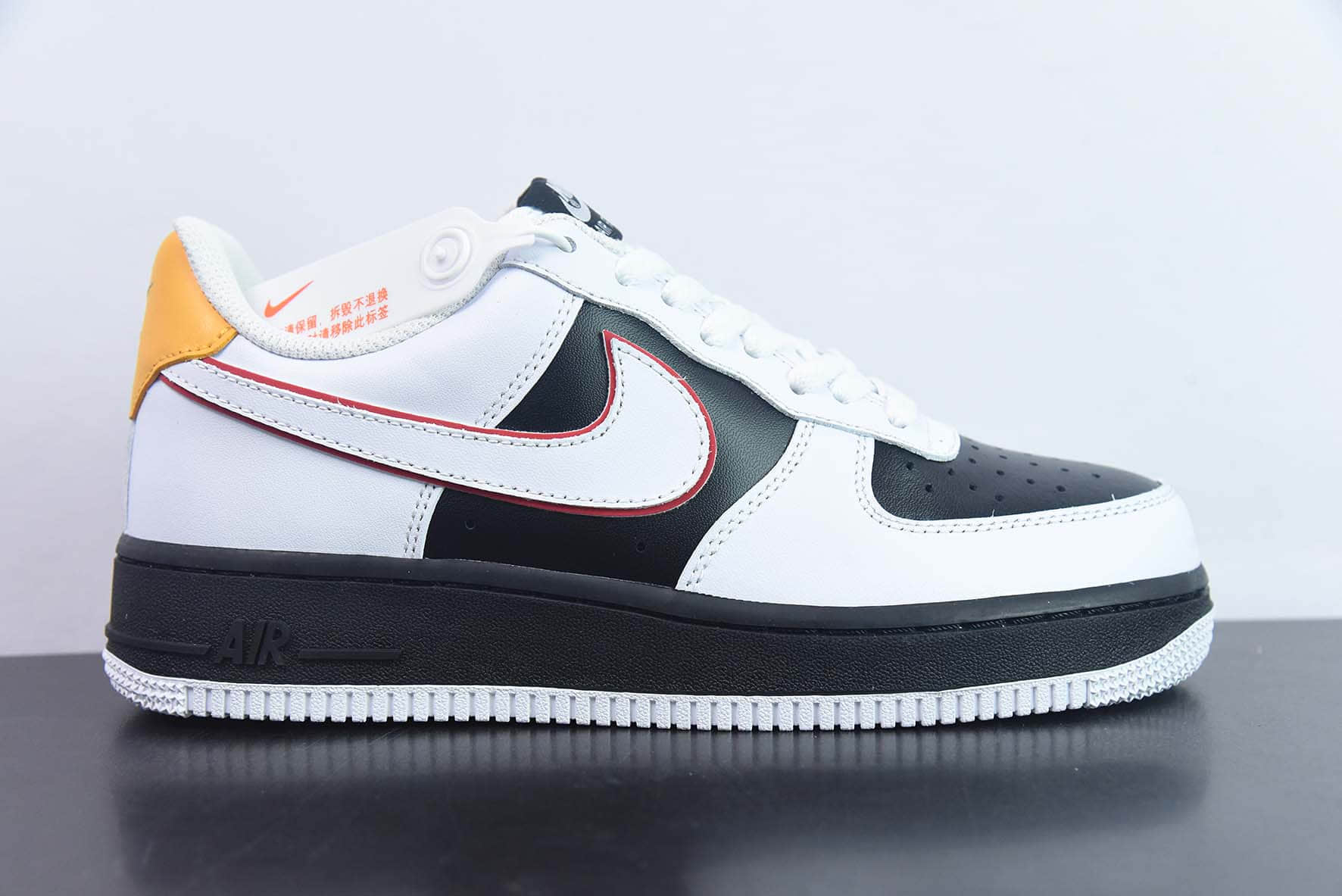 耐克Nike Air Force 1'07 Low 李小龙配色空军一号低帮休闲板鞋纯原版本 货号：KN2696-024 