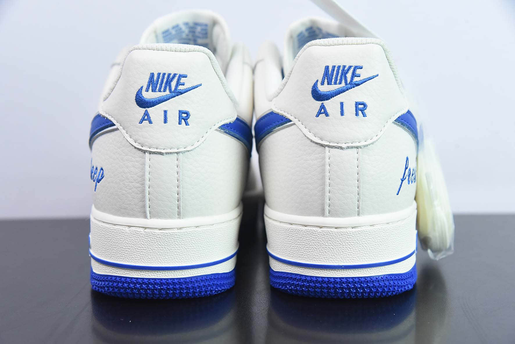 耐克Nike Air Force 1’07 LowWhiteRoyal BlueSilver皮革白皇家蓝银小钩空军一号低帮休闲板鞋纯原版本 货号：BM1996-077