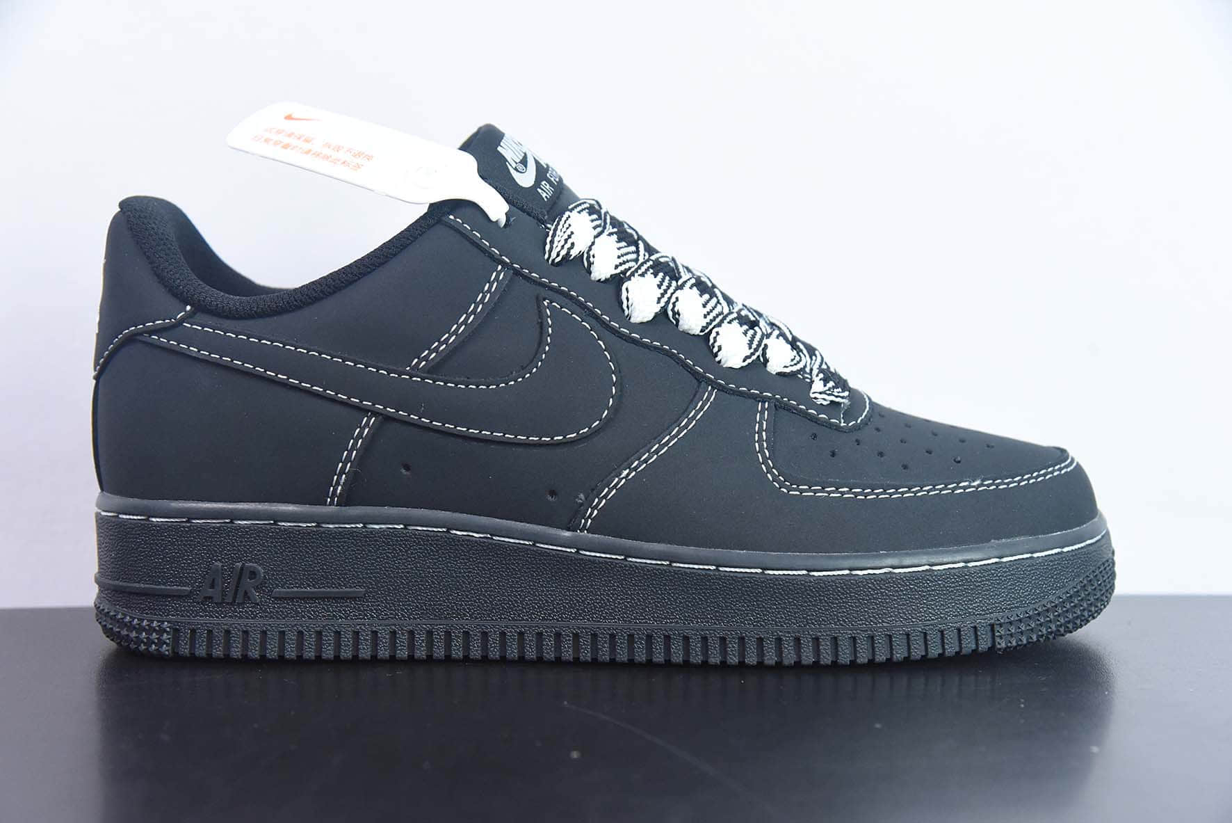 耐克NIke Air Force 1 '07 黑武士空军一号低帮休闲板鞋纯原版本 货号：HW2636-079